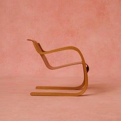 Alvar Aalto 31 Armchair