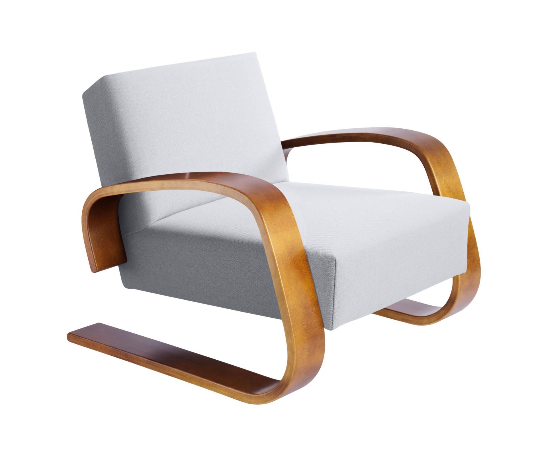 Alvar Aalto 400 ‘Tank’ Armchair for Artek. Designed in 1936. New, current production.

As voluminous as it is comfortable, Armchair 400 was created by Alvar Aalto in 1936 for an exhibition at the Milan Triennale, where it was promptly awarded a