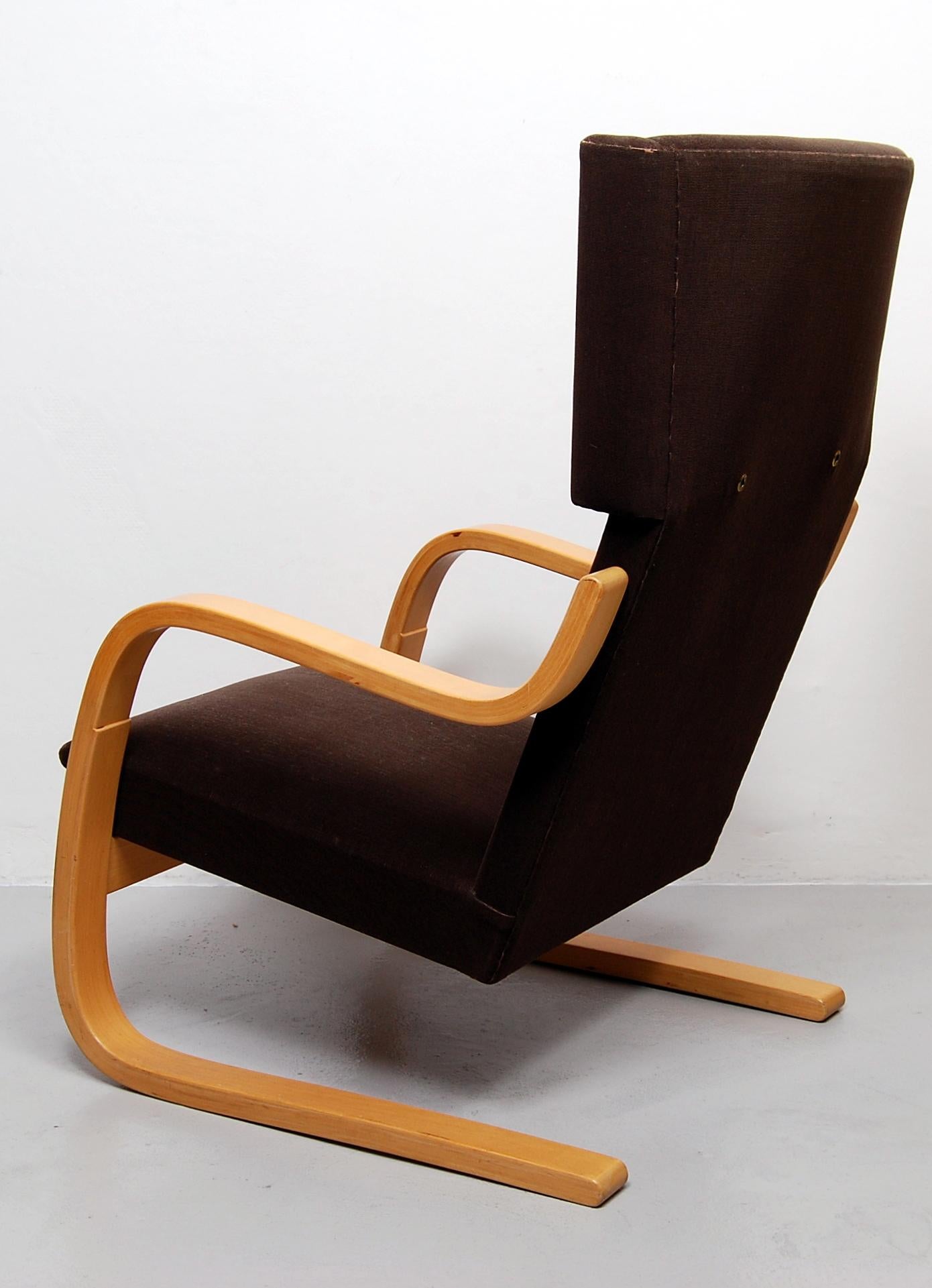 Scandinavian Modern Alvar Aalto 401 Wingback Lounge Chair for Artek, Finland
