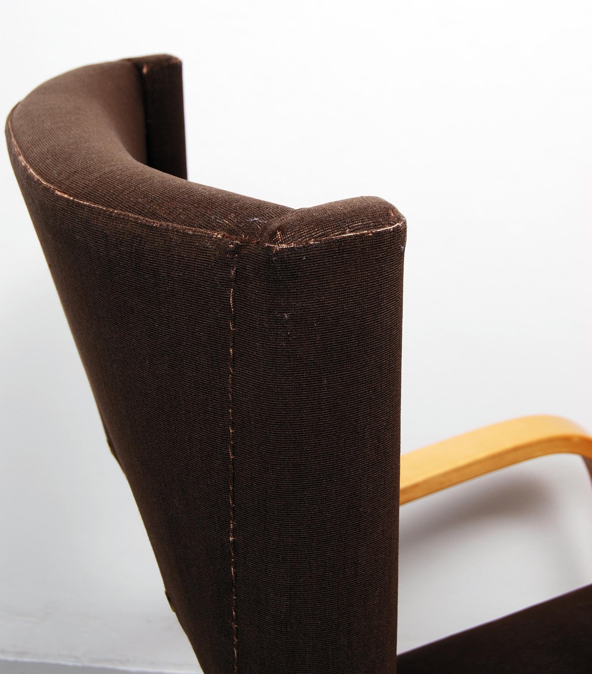 20th Century Alvar Aalto 401 Wingback Lounge Chair for Artek, Finland
