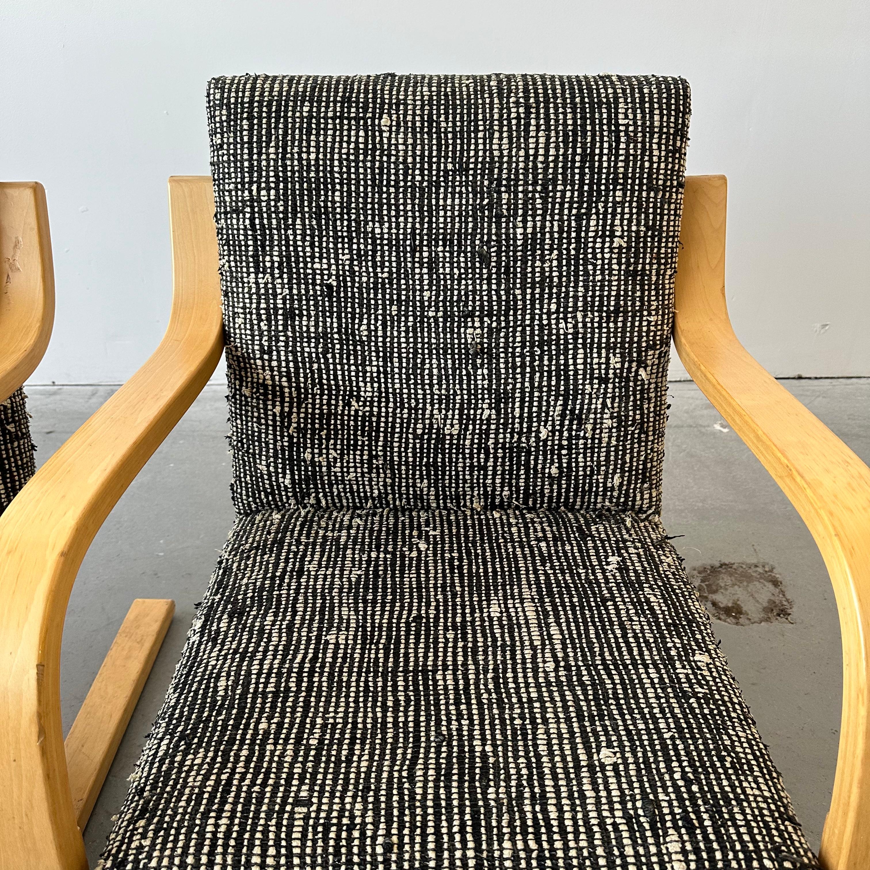 Alvar Aalto 402 Chairs 2