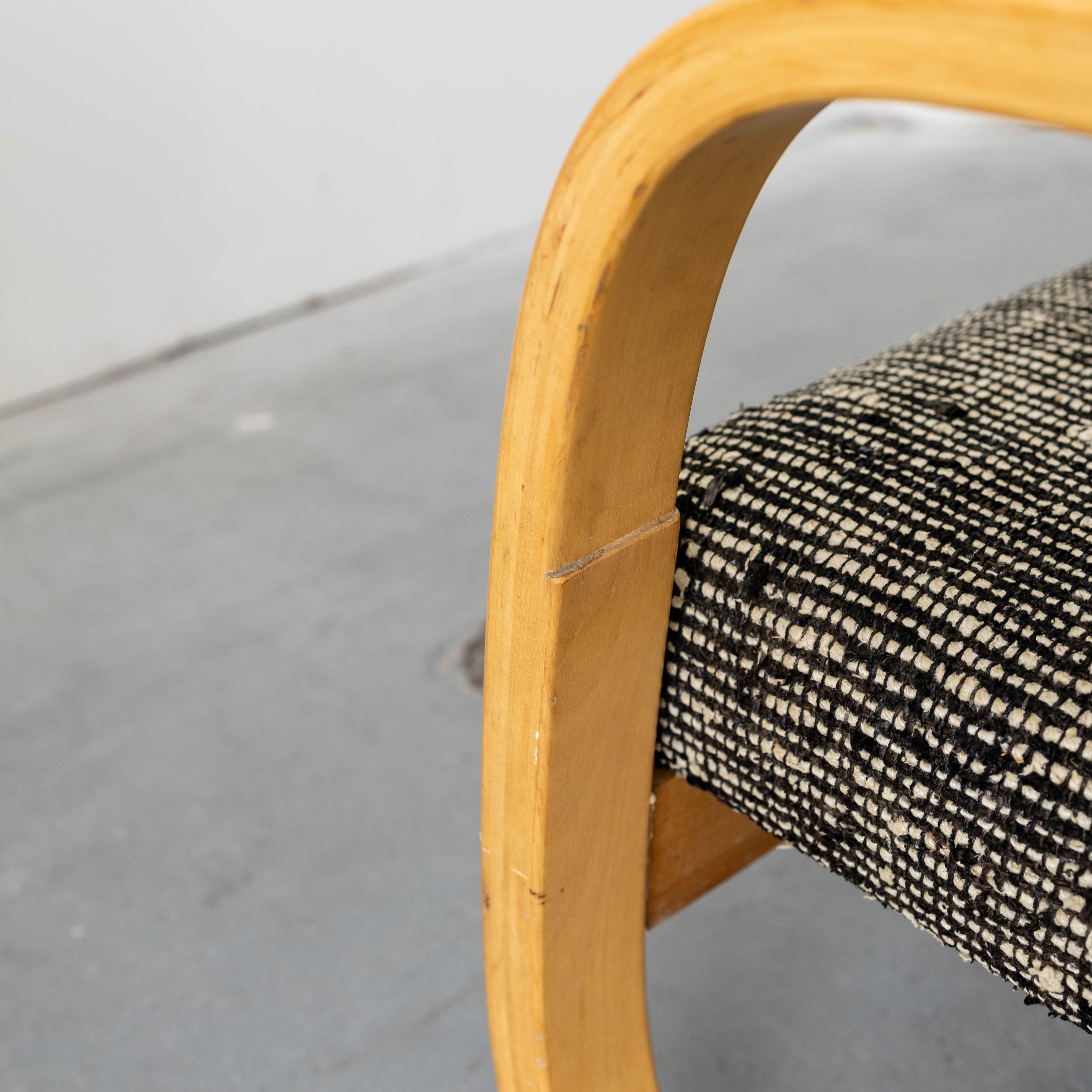 Alvar Aalto 402 Chairs 6