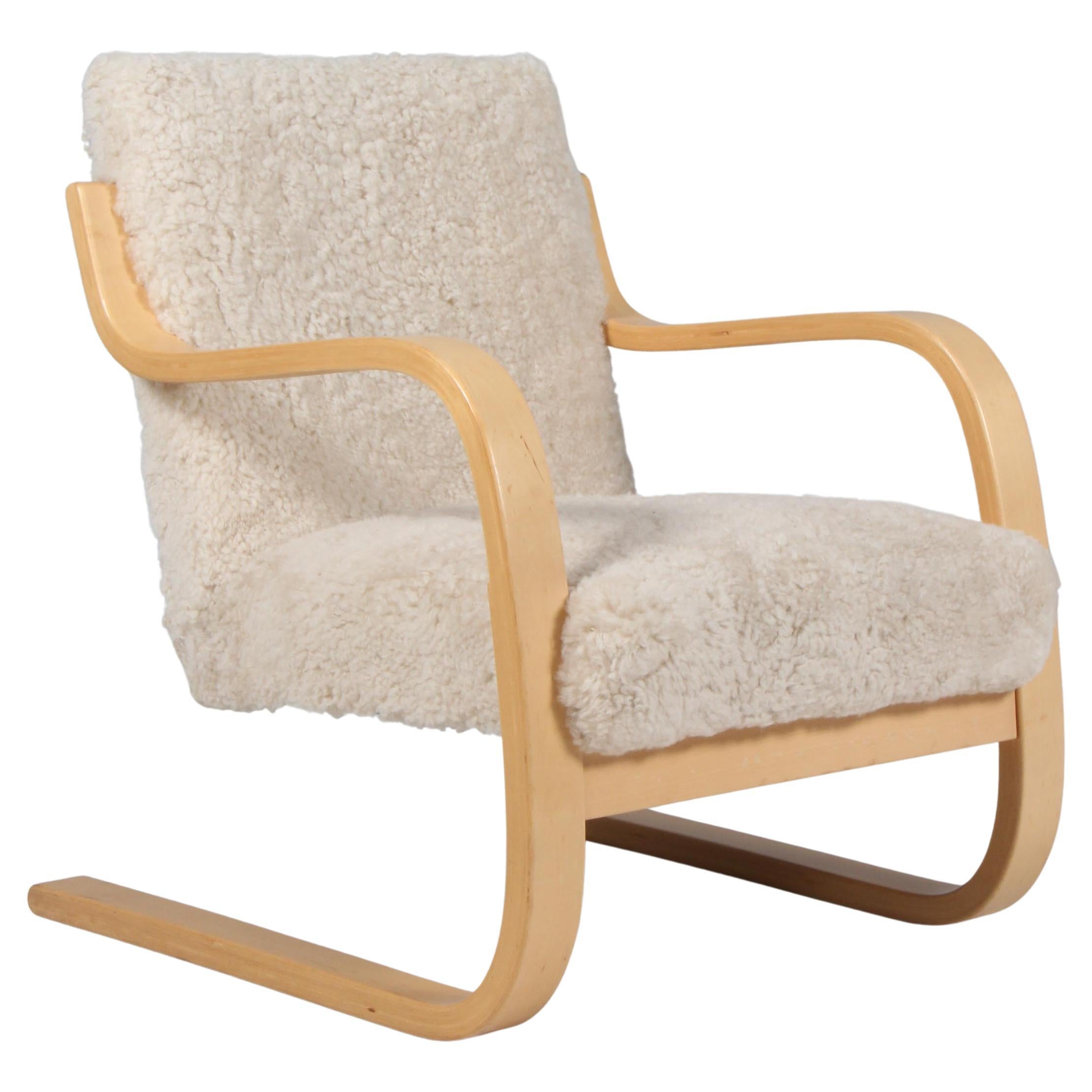 Alvar Aalto 402 Series Armchair for Artek, circa 1960, lambskin