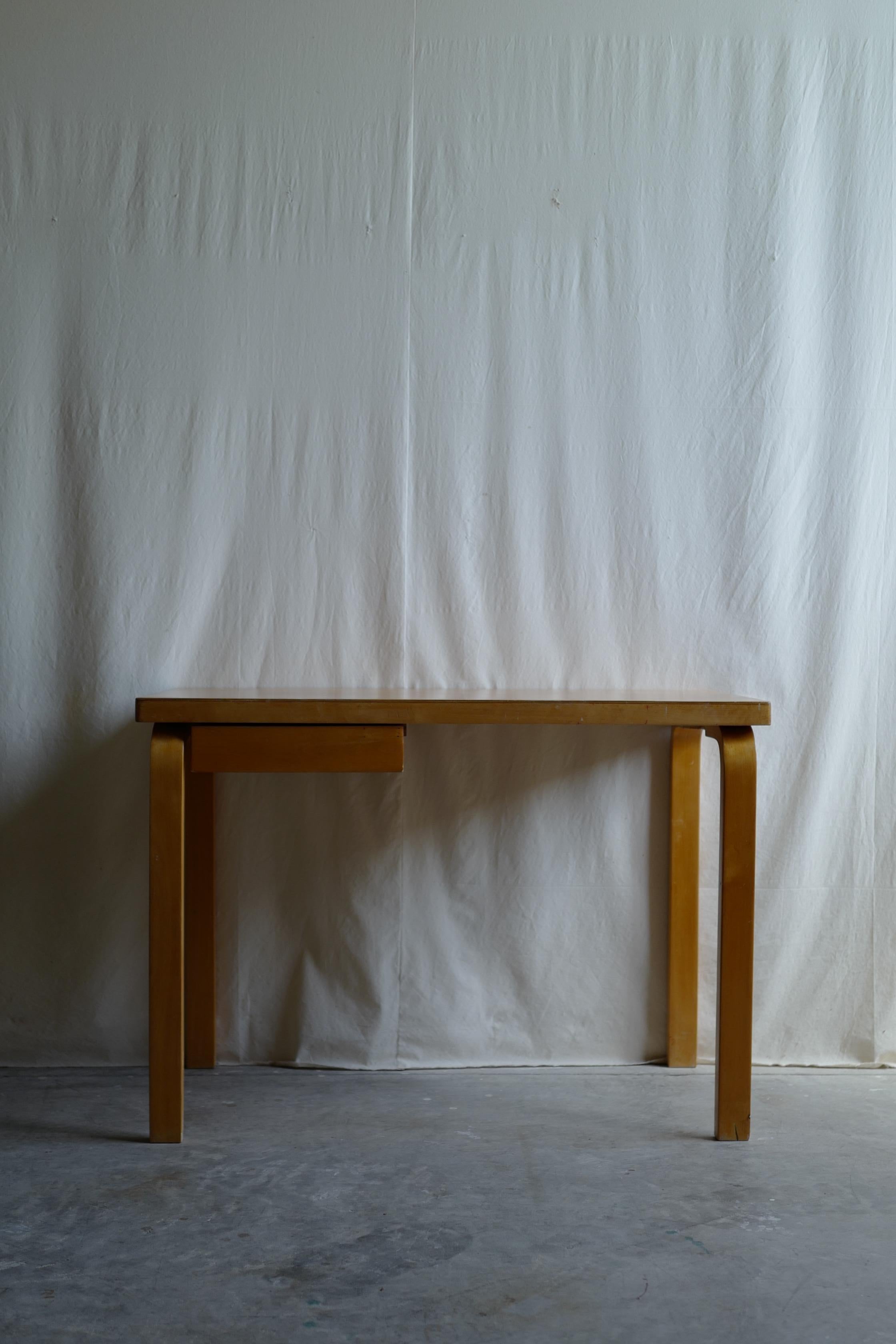 Finnish alvar aalto 50's desk natural For Sale