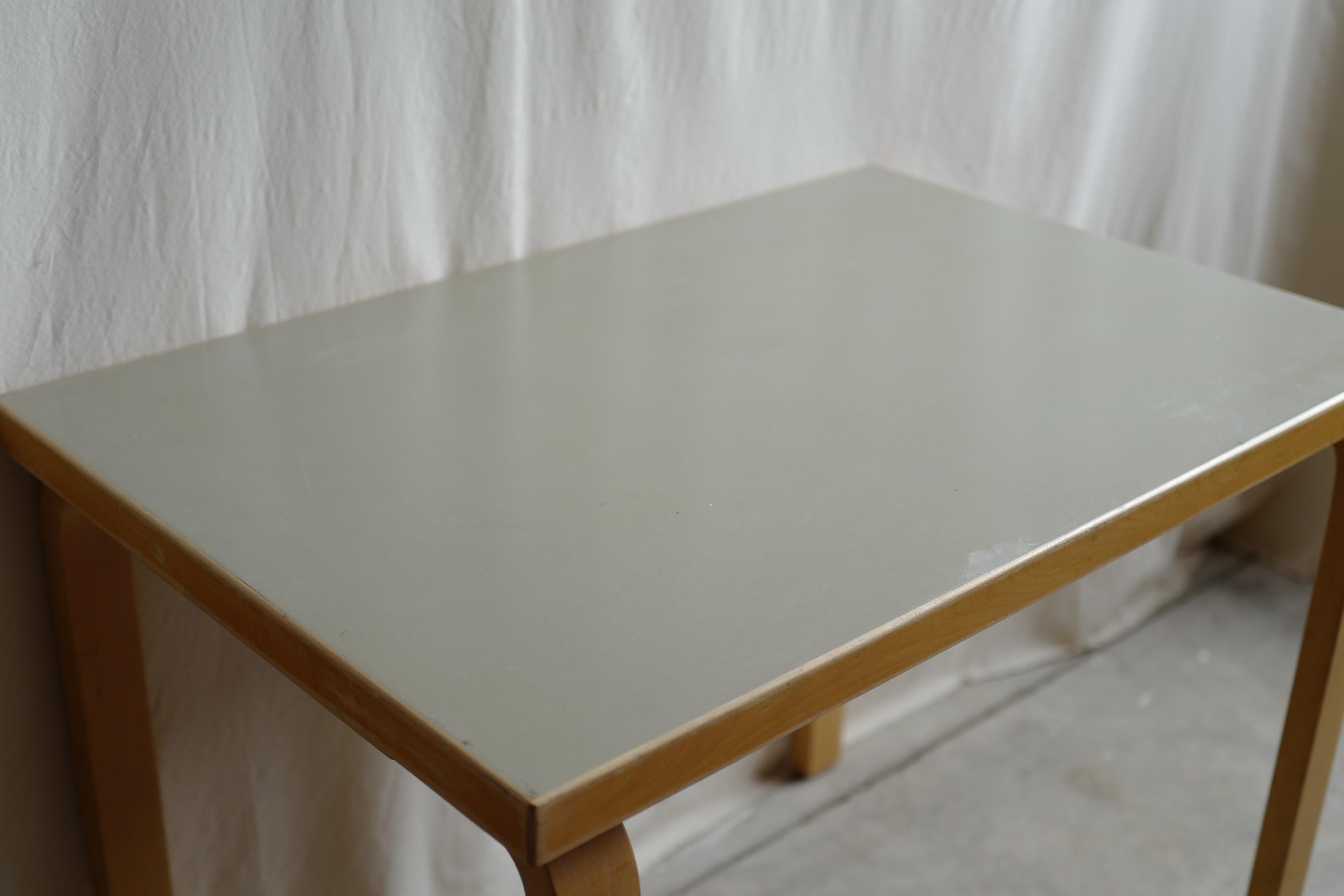 Finnish alvar aalto 50's gray linoleum table  For Sale