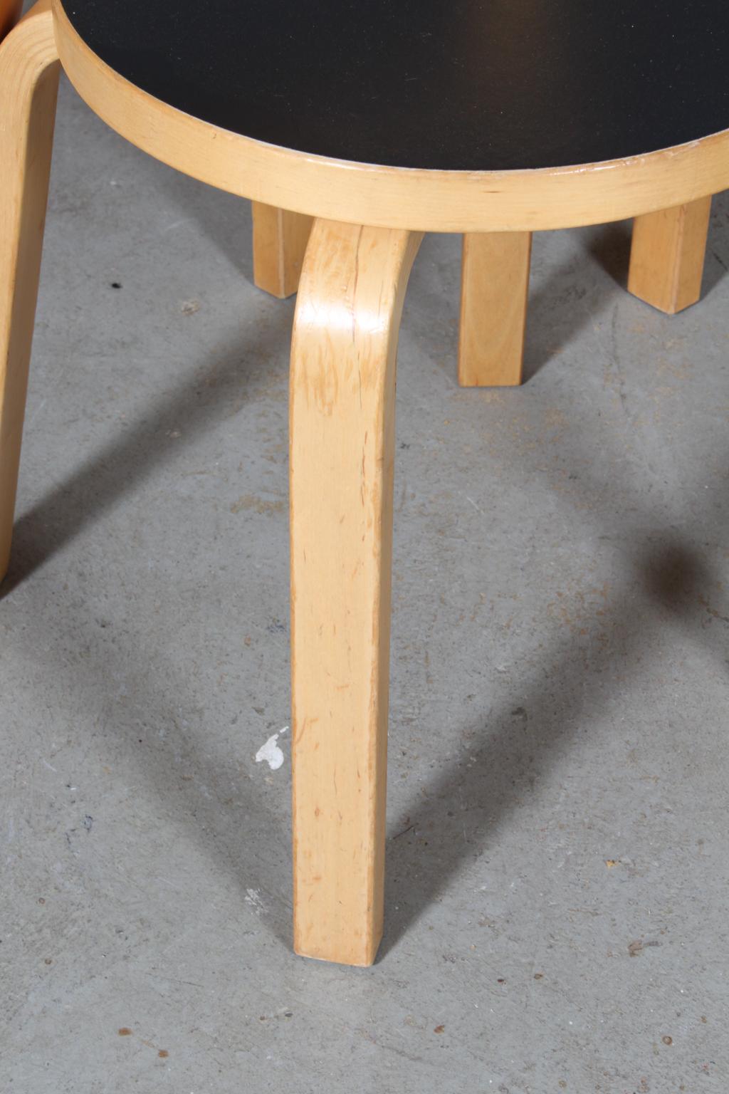 Alvar Aalto 68 Series Armchair for Artek, circa 1960,  In Good Condition In Esbjerg, DK