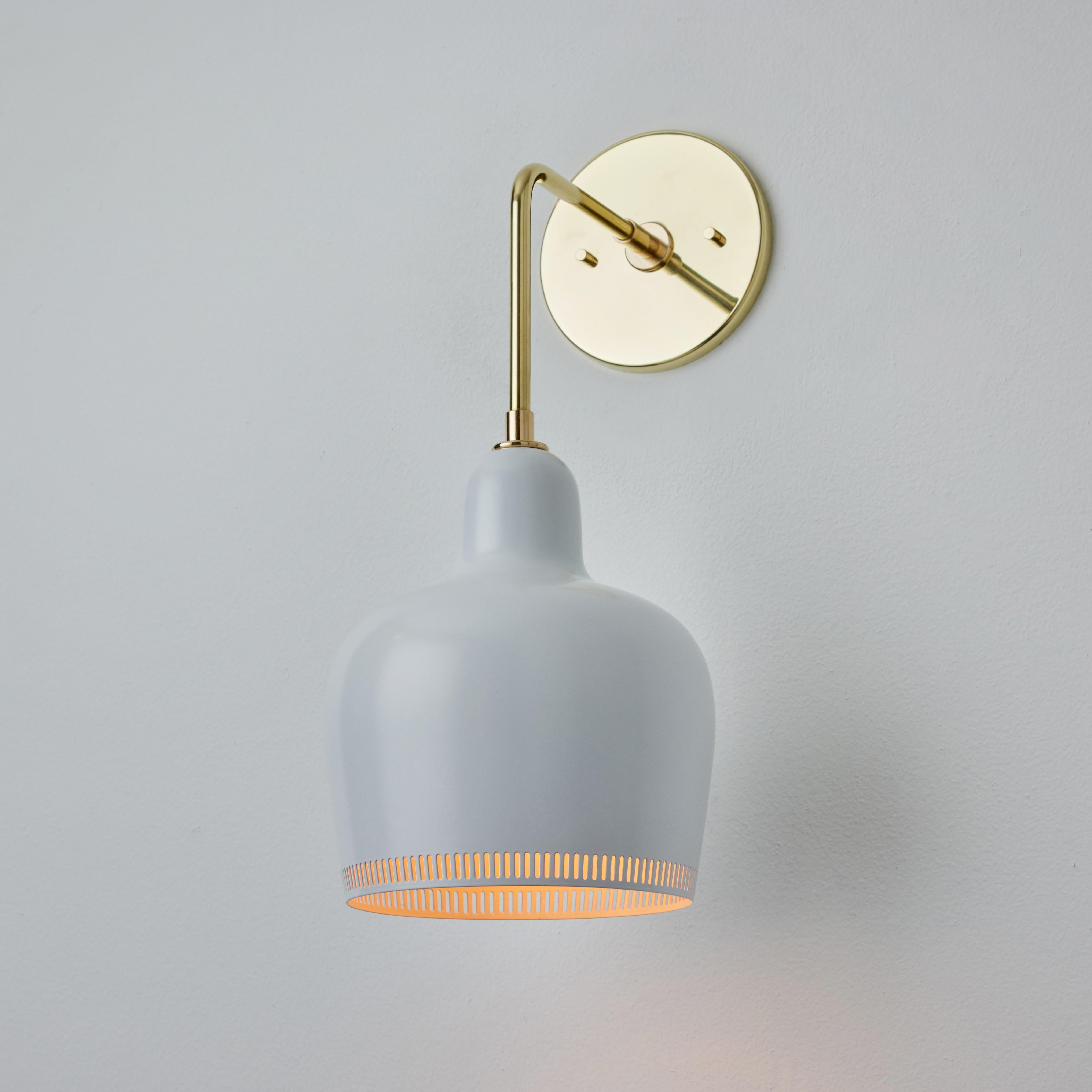 Alvar Aalto A330s White Metal and Brass Wall Light for Artek In New Condition For Sale In Glendale, CA