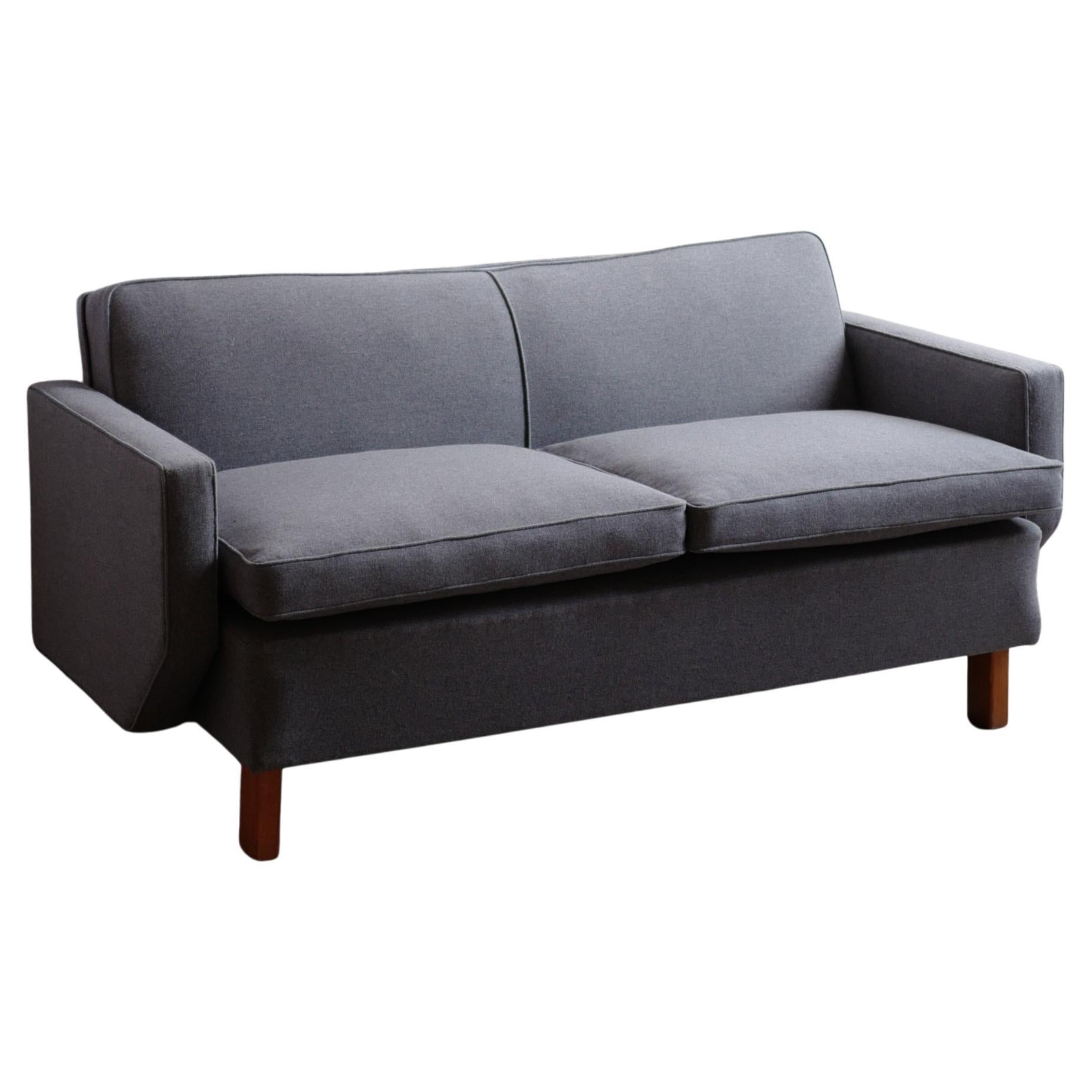alvar aalto a579 sofa 50's For Sale