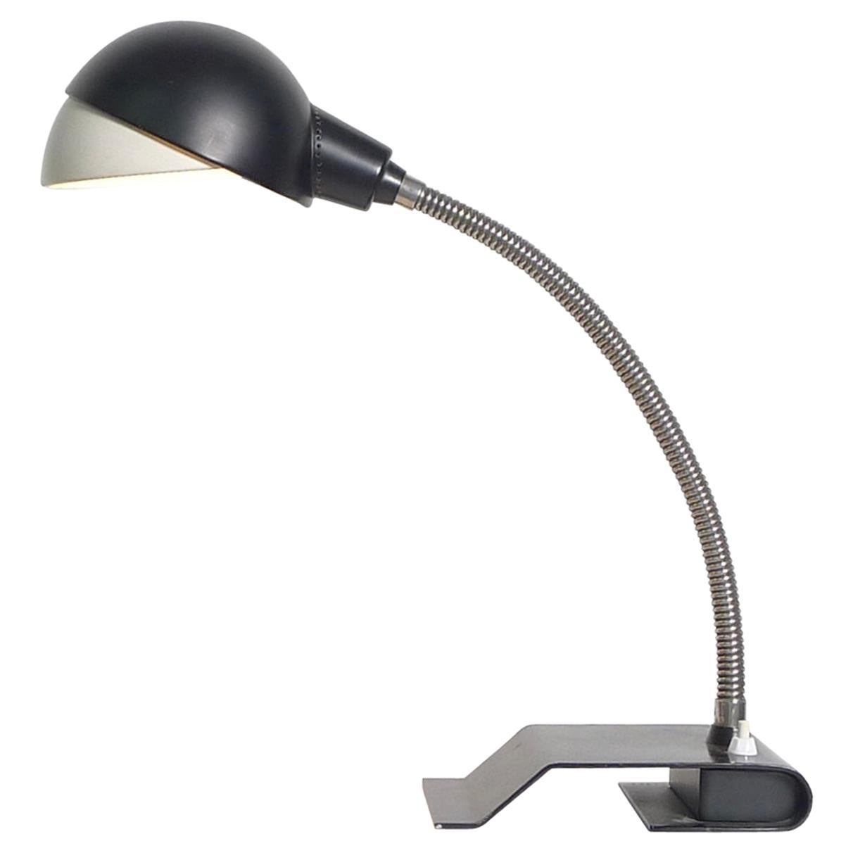 Lampada Alvar Aalto A703 "Visor" per Valaistustyo, timbrata dal produttore, 1957 in vendita