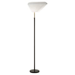 Alvar Aalto A805 ‘Angel Wing’ Floor Lamp 1954 for Artek