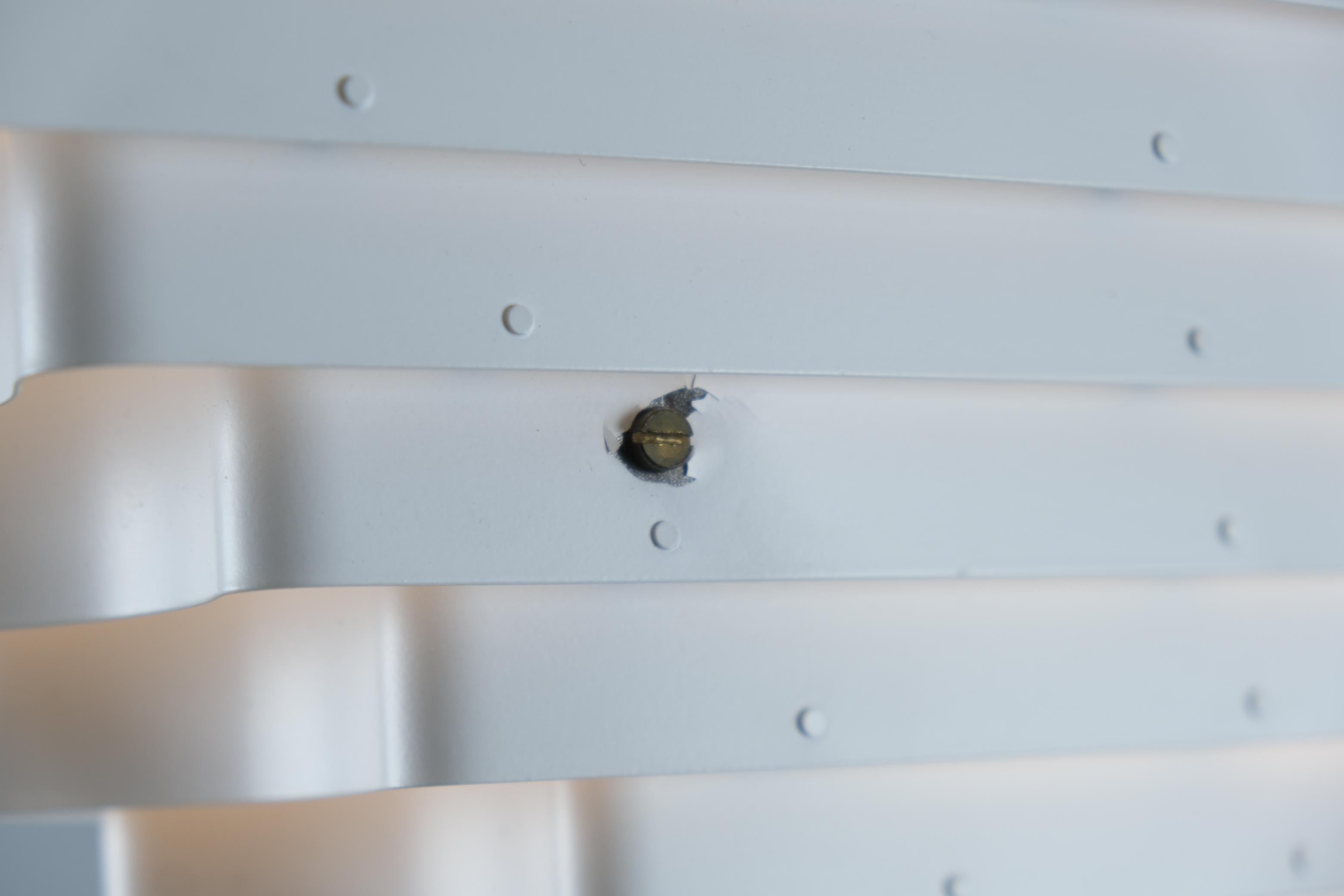 Alvar Aalto Angel Wing Floor Lamp A805 White, Brass & Leather Valaisinpaja 1980s For Sale 3