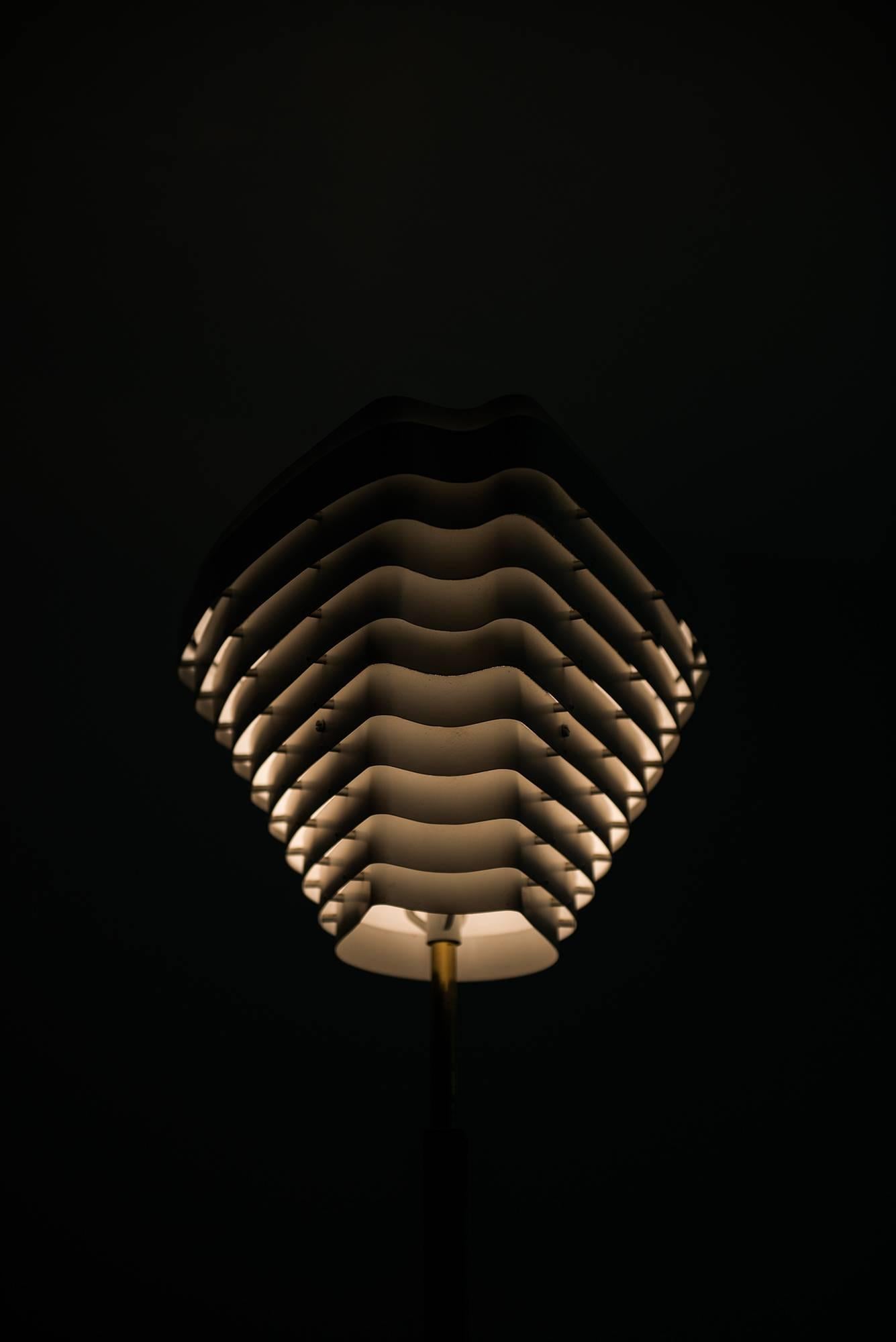 Alvar Aalto Angel Wing Floor Lamp by Valaistustyö in Finland For Sale 1