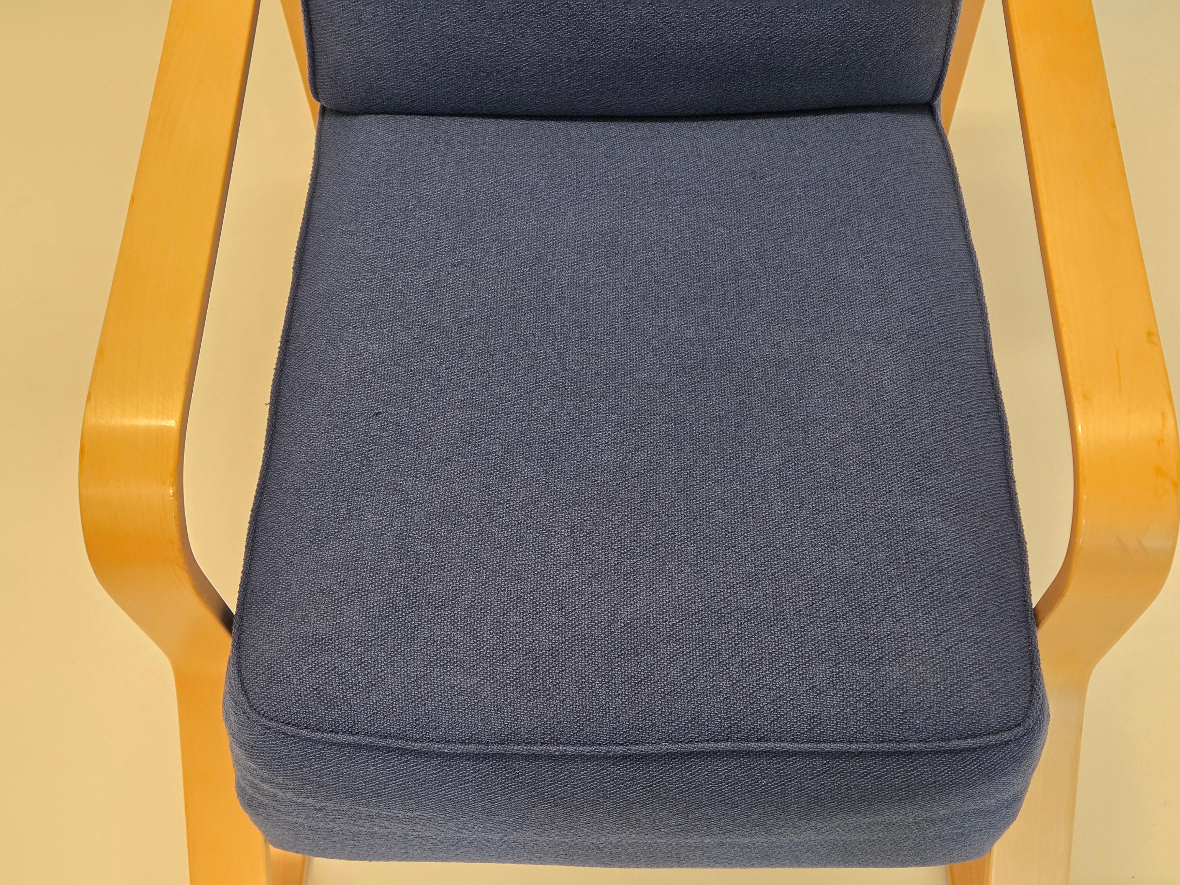 Alvar Aalto Armchair 44 by Artek in vendita 9