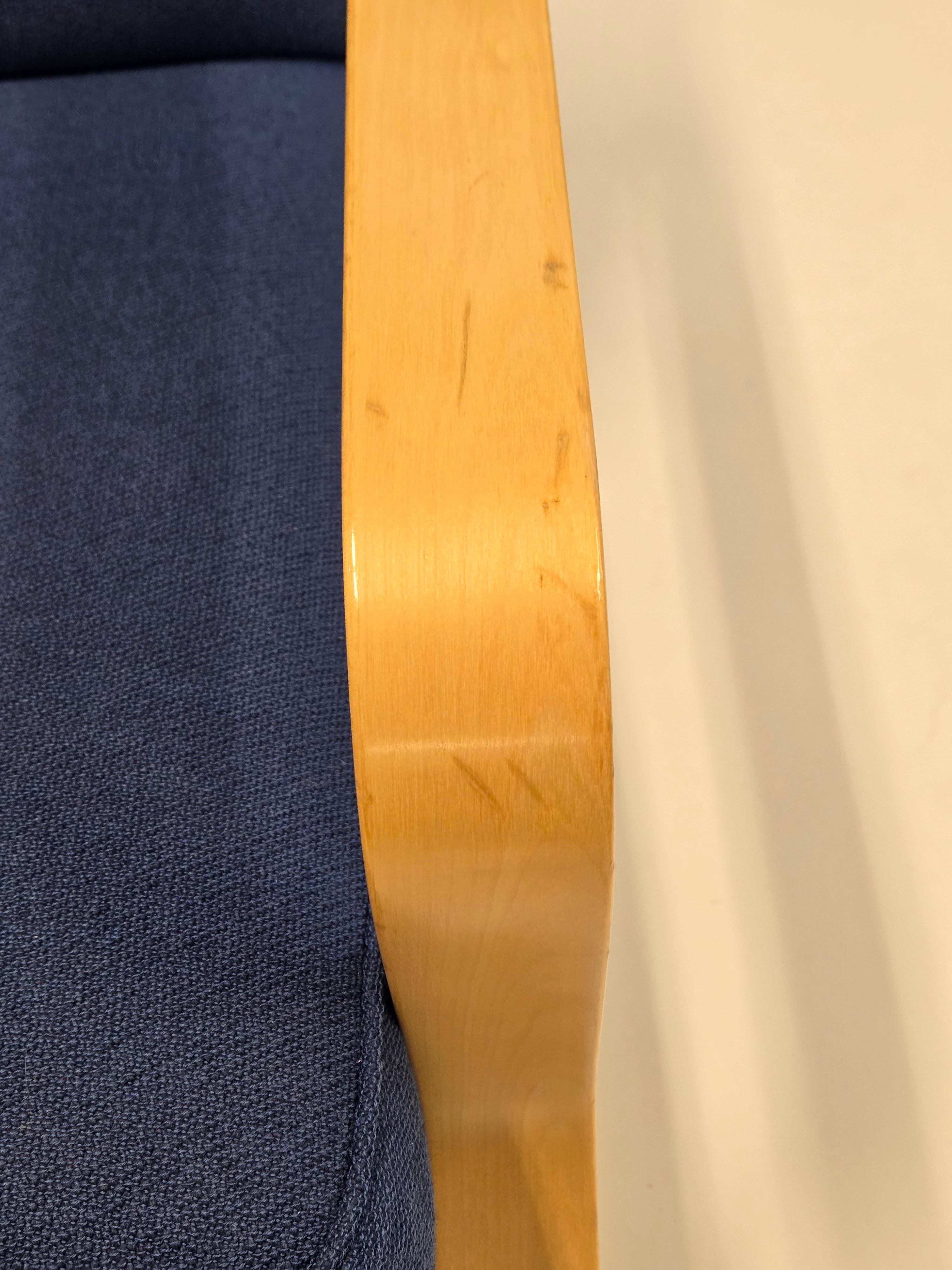Alvar Aalto Armchair 44 by Artek in vendita 2