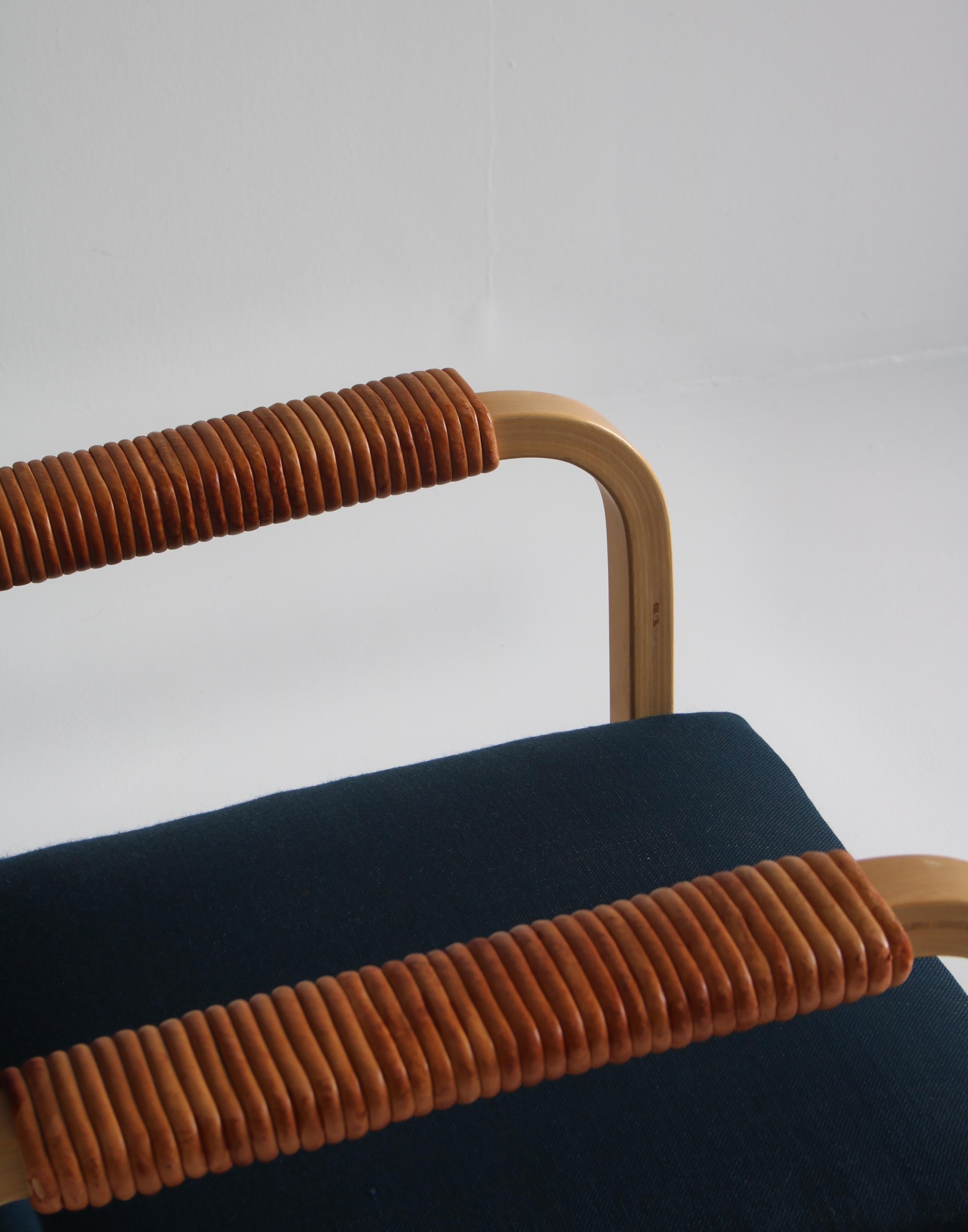 Alvar Aalto Armchair in Laminated birch, Model no. 47, Made at Artek, 1950s 1