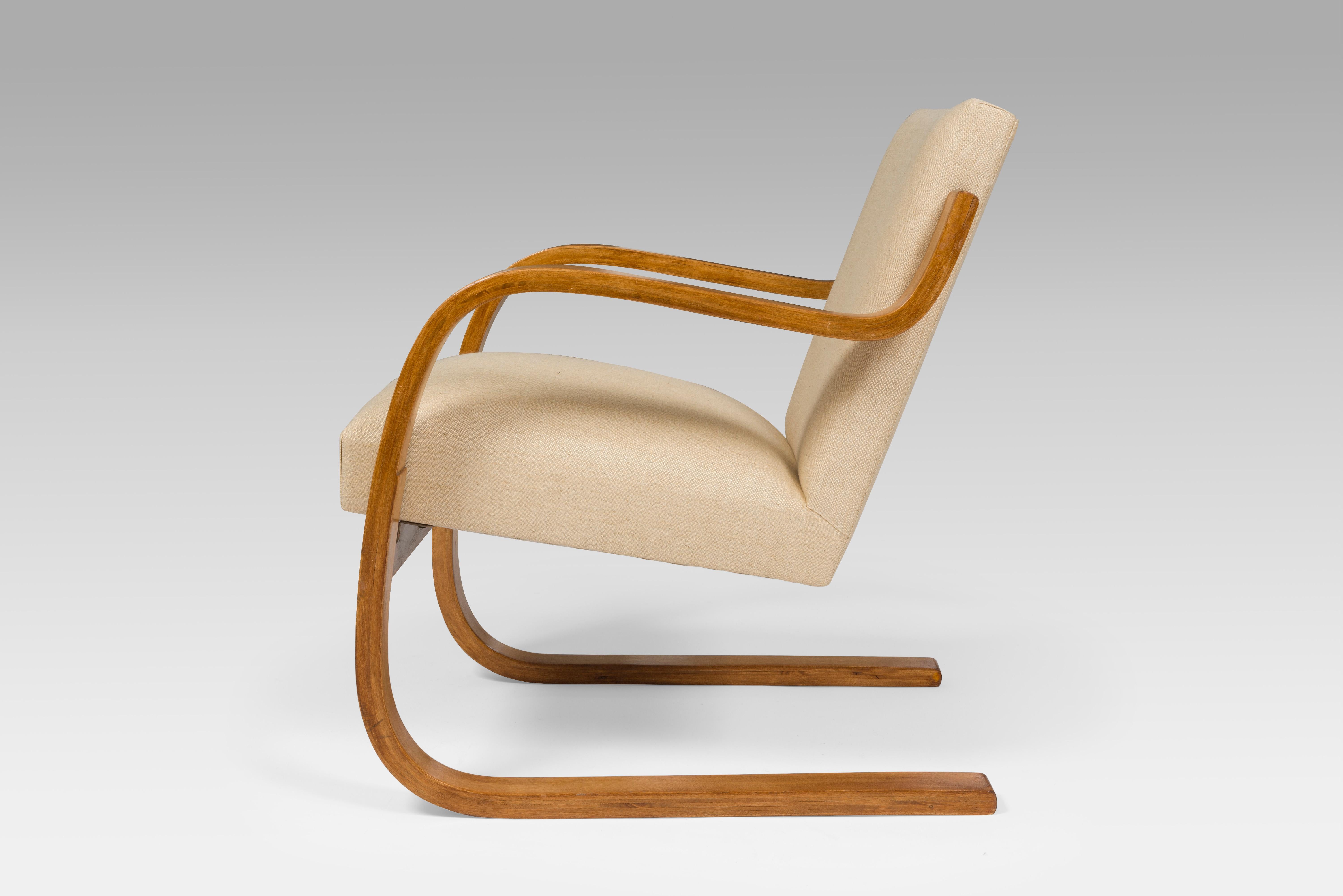 Scandinavian Modern Alvar Aalto Armchair model 402, 1950's Stamped:Aalto Design made in Finland For Sale