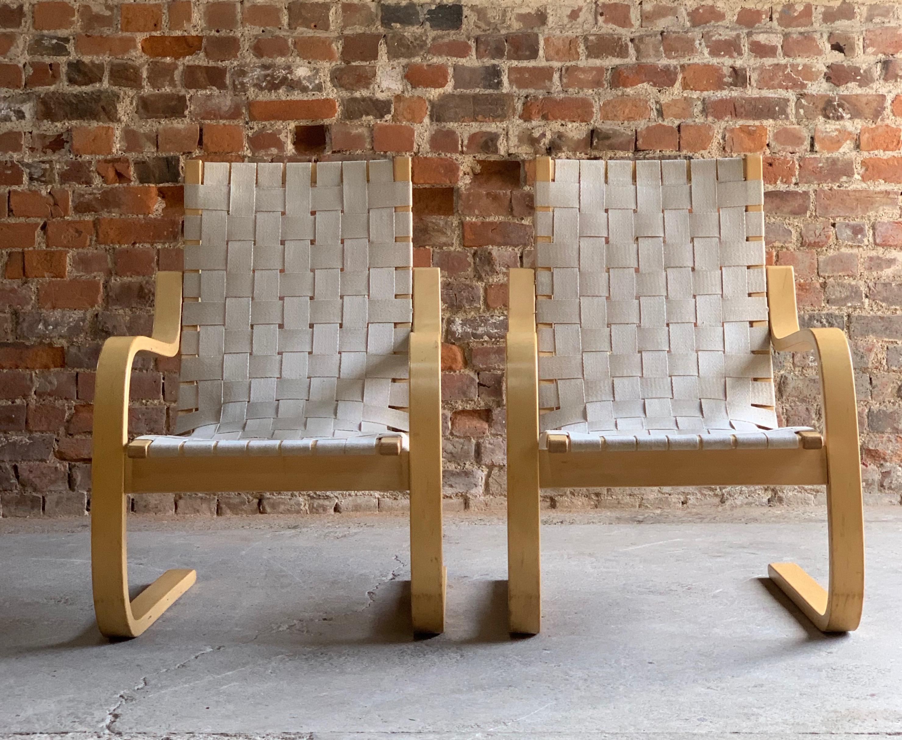 Alvar Aalto Armchair Model 406 Pair of Cantilever Chairs by Artek, circa 1970s In Good Condition In Longdon, Tewkesbury