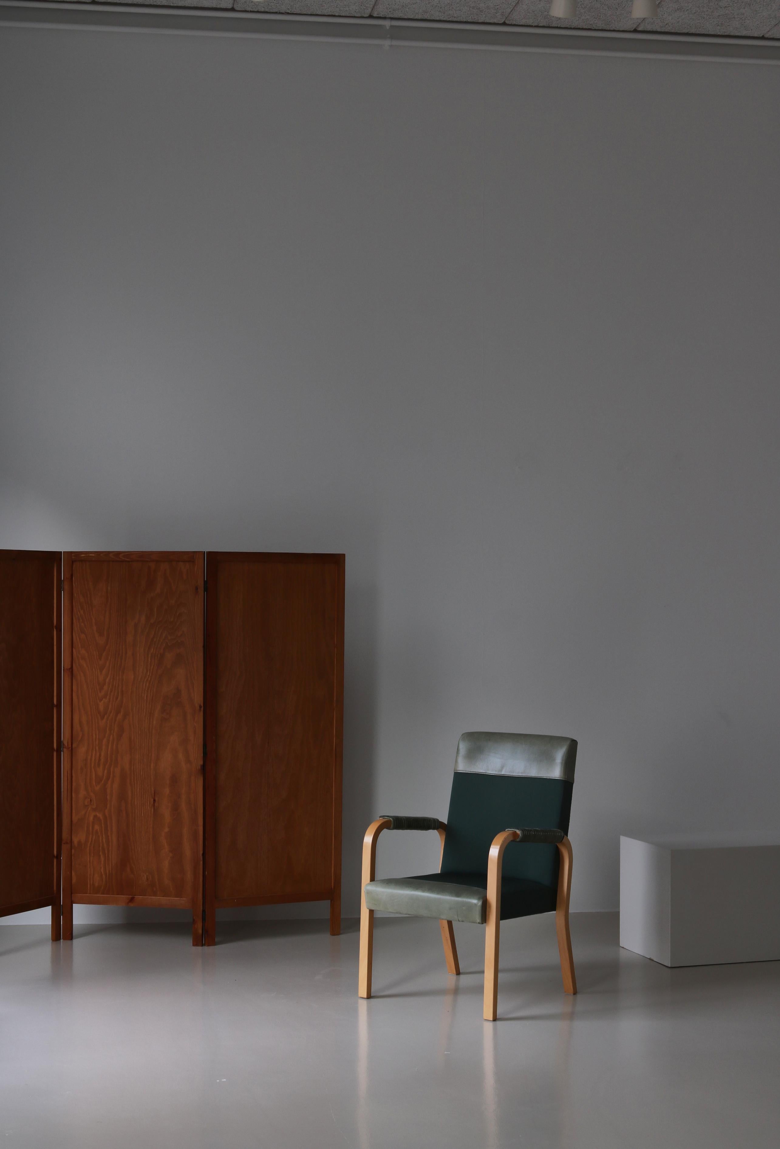 Très rare fauteuil d'Alvar Aalto réalisé pour le siège de Enso-Gutzeit (