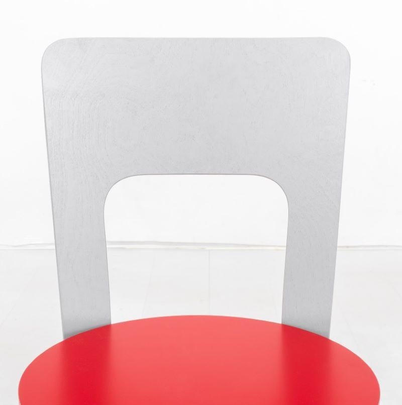 Alvar Aalto Artek Mid-Century Modern 66 Chairs, Pair  For Sale 4