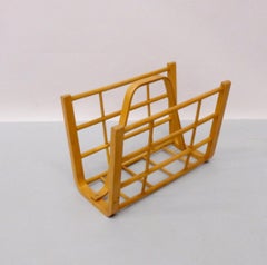 Porte-revues en bois cintré attribué à Alvar Aalto