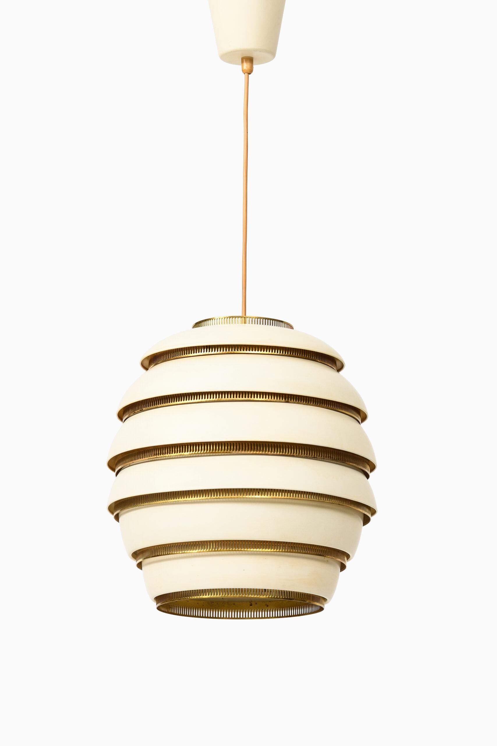 Lampe ruche Alvar Aalto Modèle n° A332 Produite par Valaistusty en Finlande Bon état - En vente à Limhamn, Skåne län