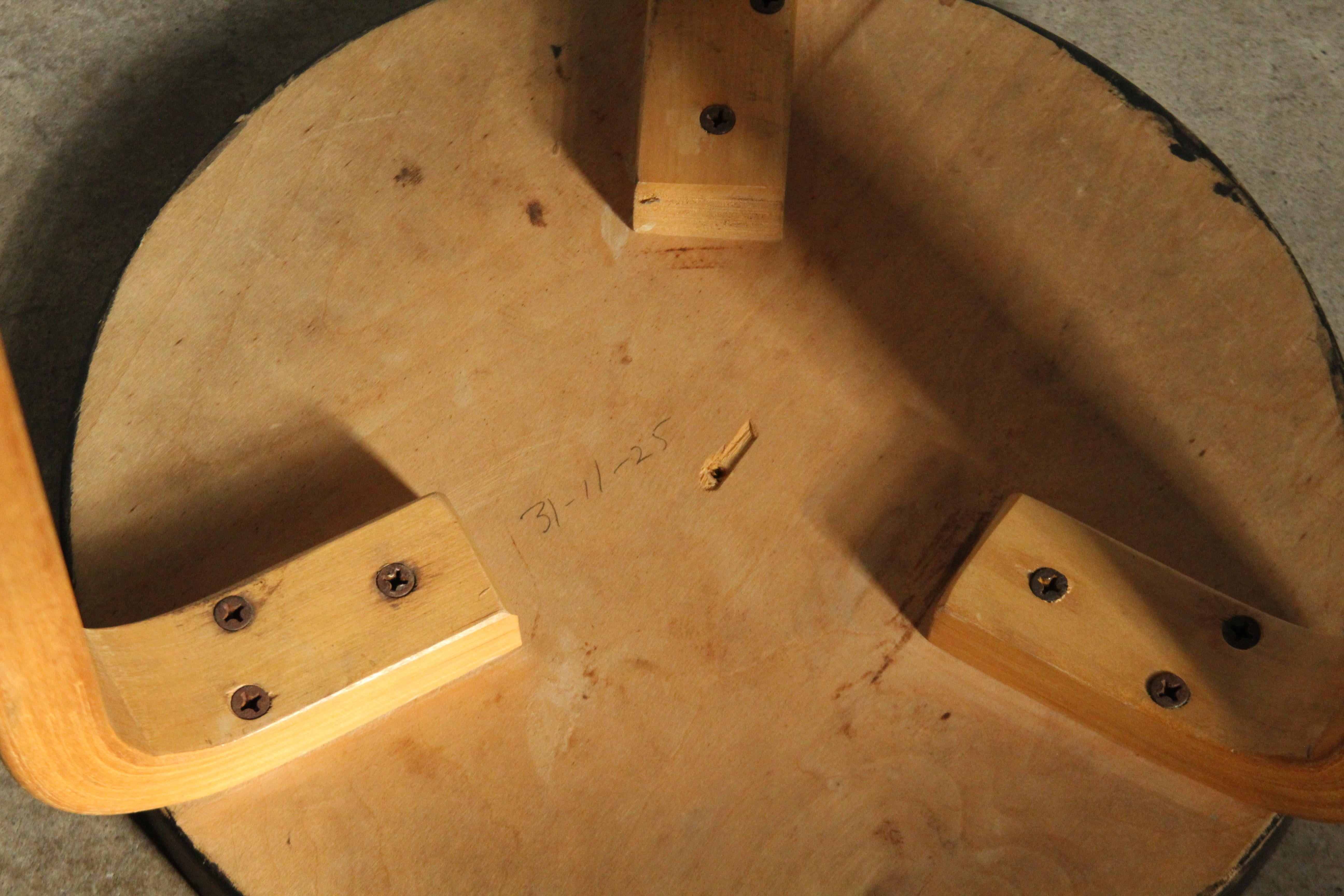 Alvar Aalto Birch 'Model 60' Stool for Artek, 1950s For Sale 2