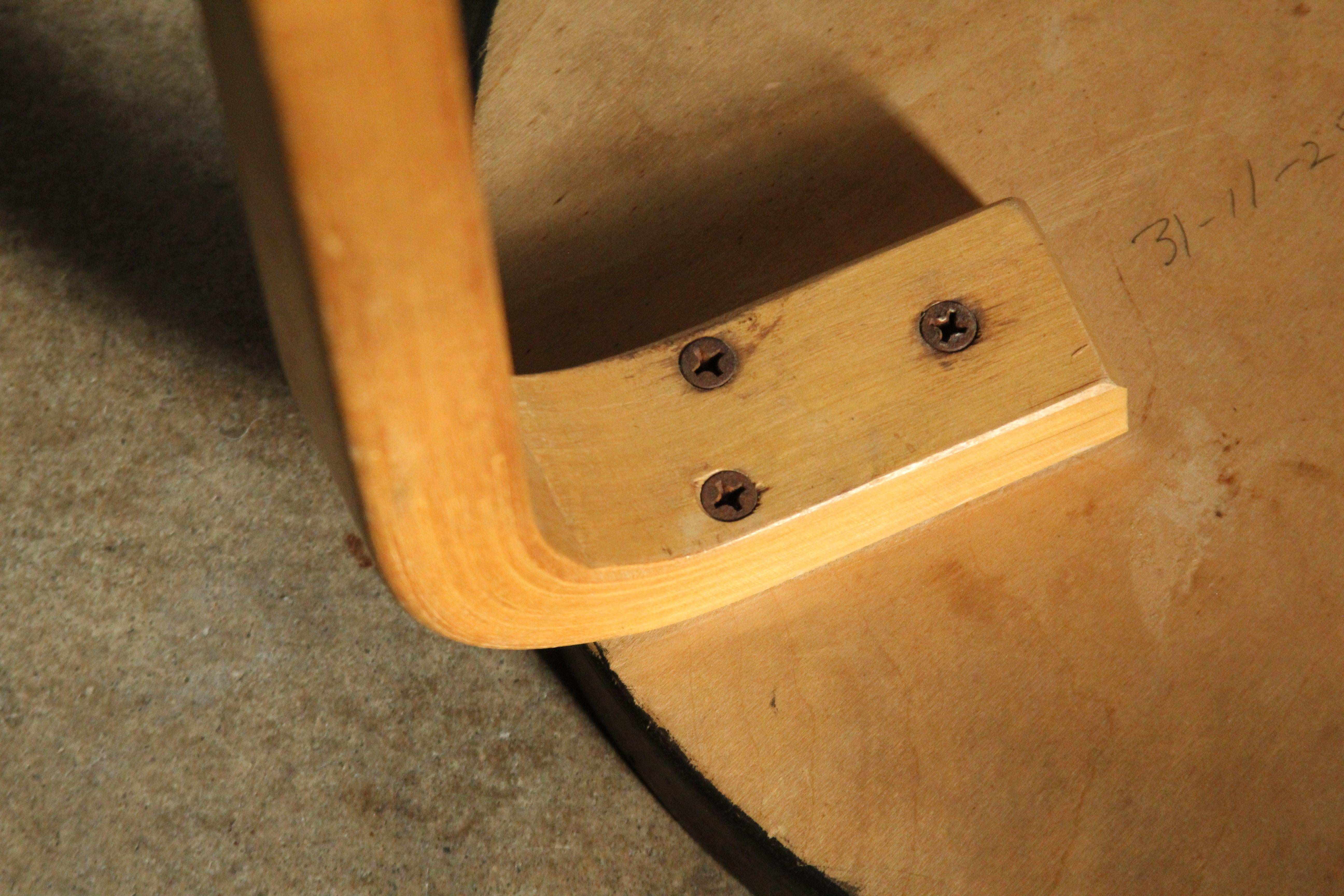 Alvar Aalto Birch 'Model 60' Stool for Artek, 1950s For Sale 3