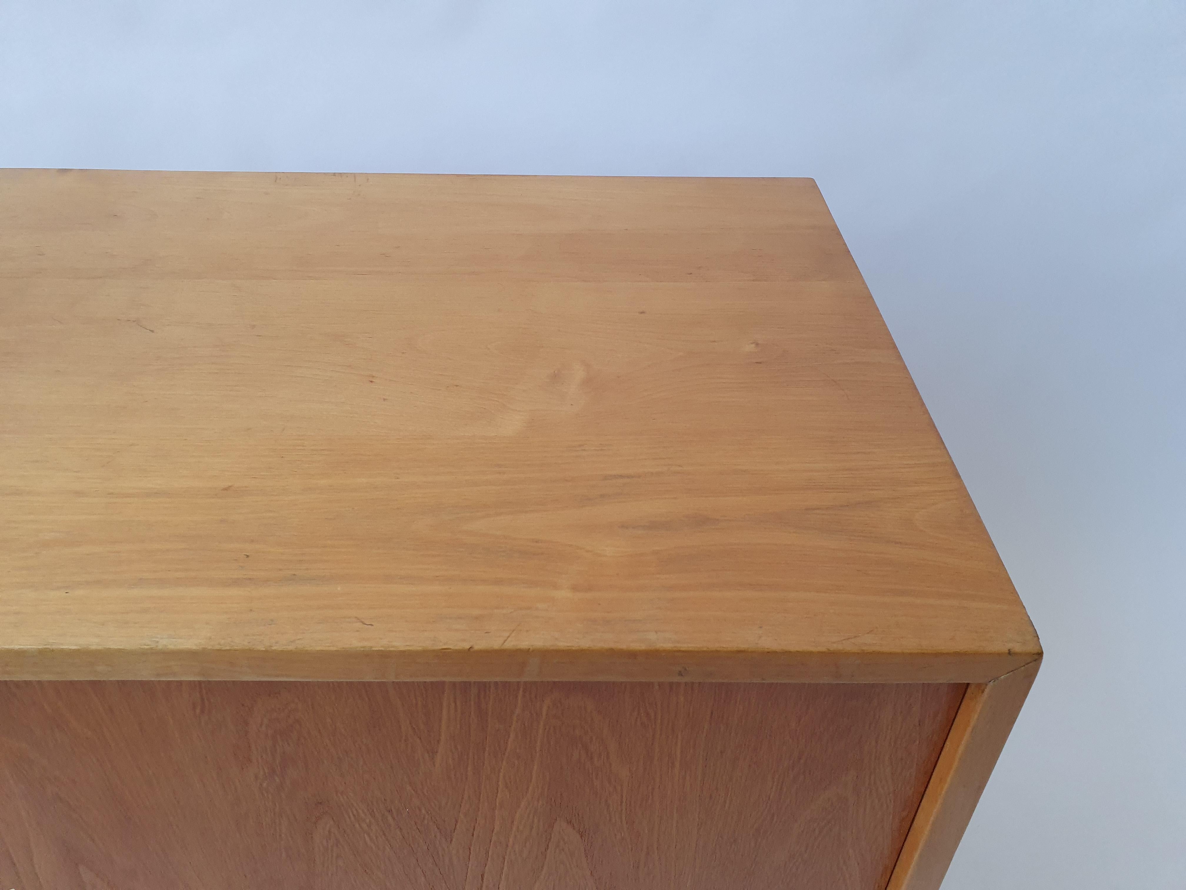 Gabinetto Alvar Aalto 217 Artek 1950 in vendita 2