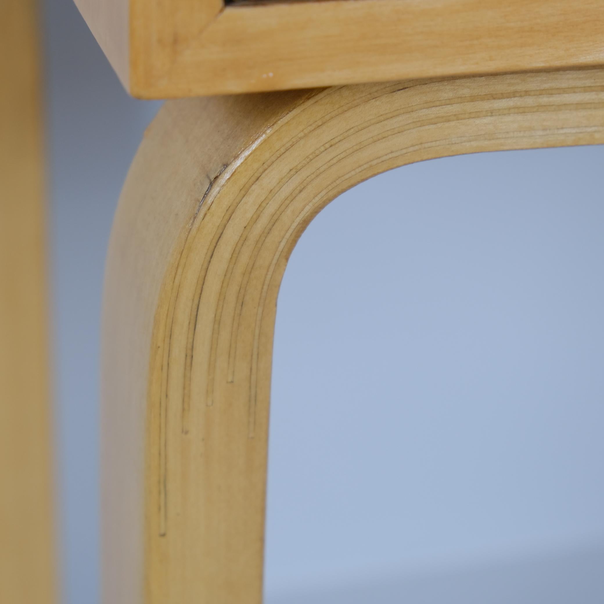 Alvar Aalto Cabinet Model. 810 in Birch, Artek 1950s For Sale 4