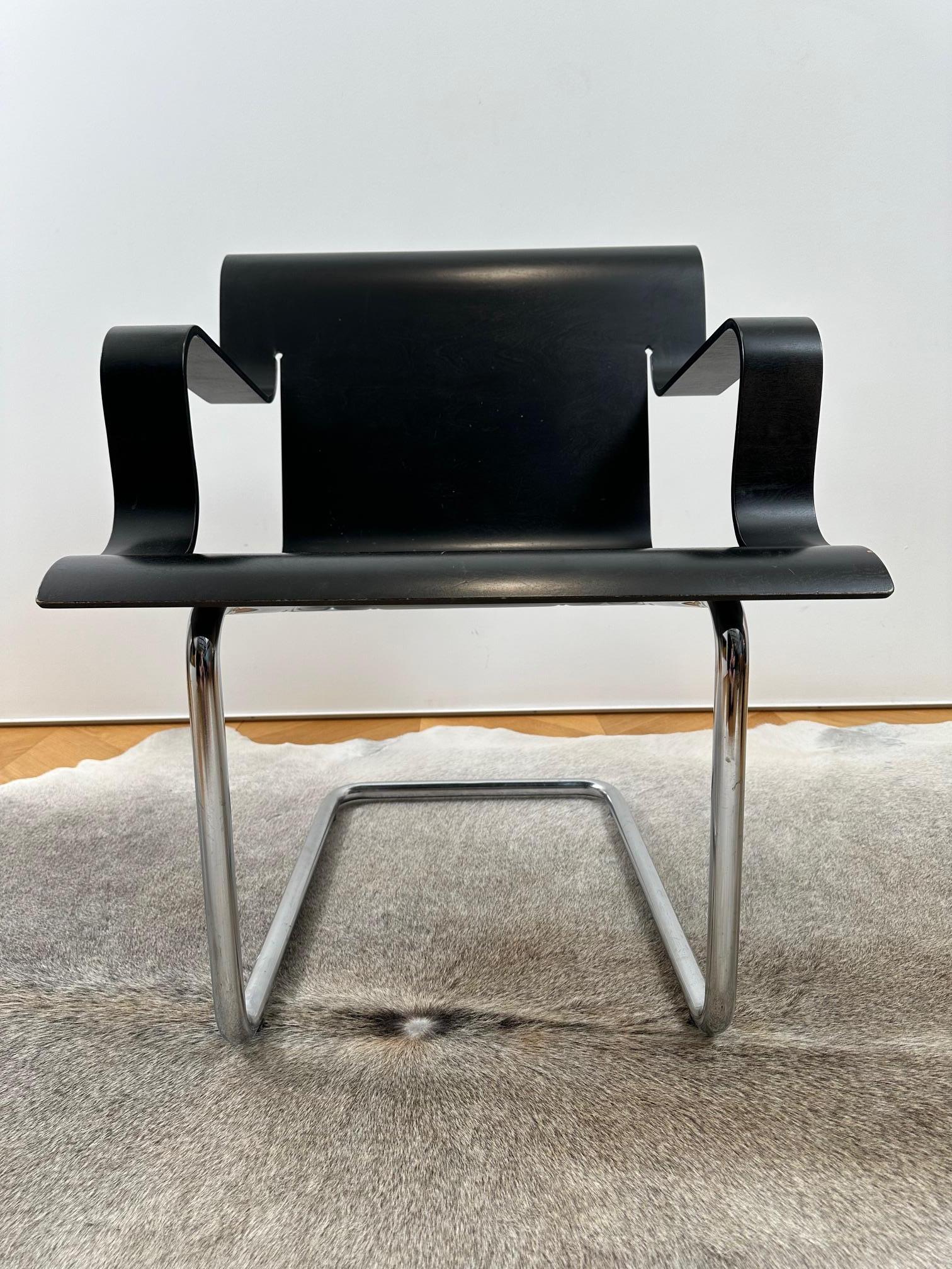 Seltener freitragender Alvar Aalto-Sessel Modell 26, Artek, Finnland im Angebot 4