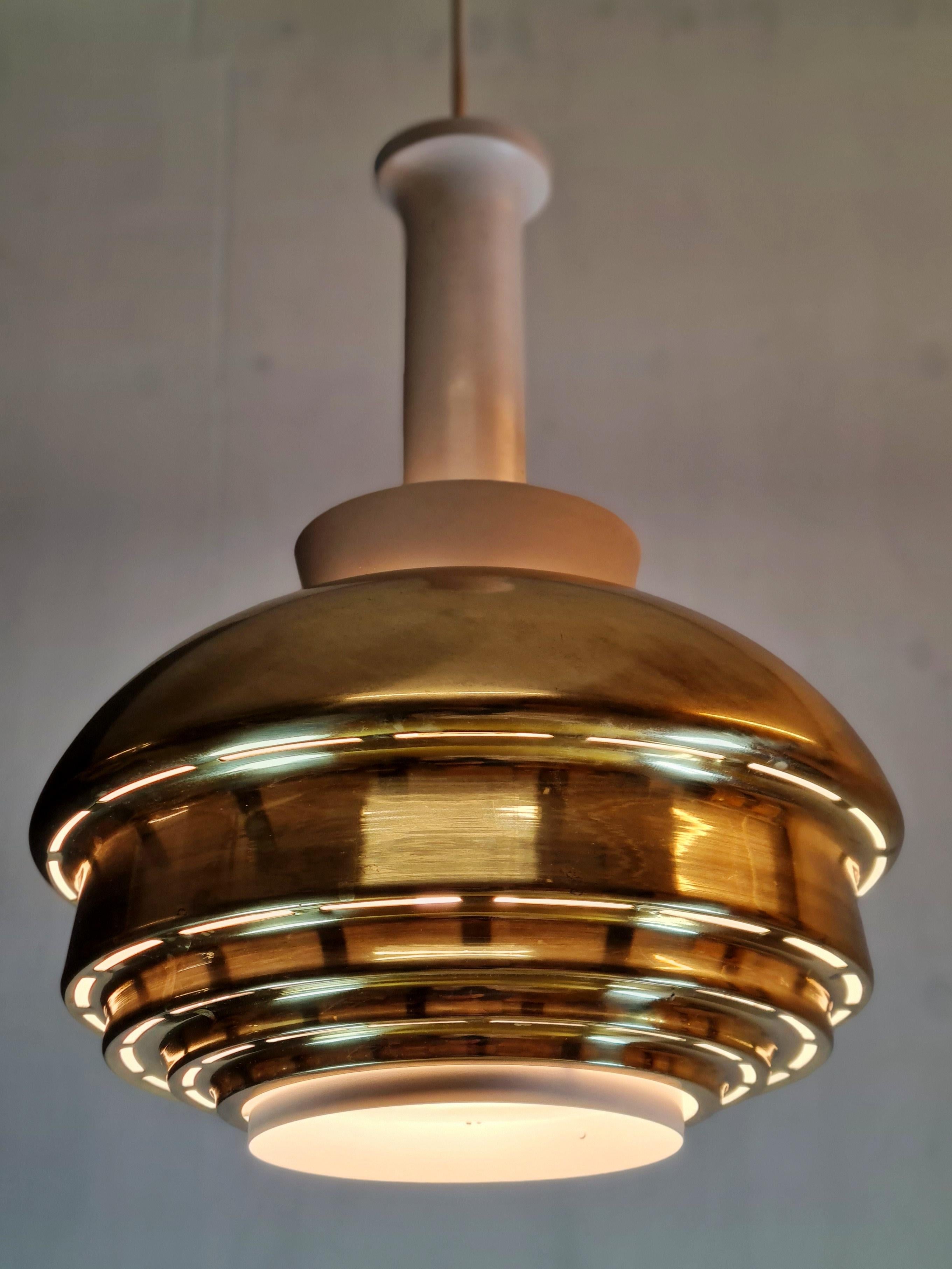 Alvar Aalto Ceiling Lamp Model A335, Valaisinpaja 3