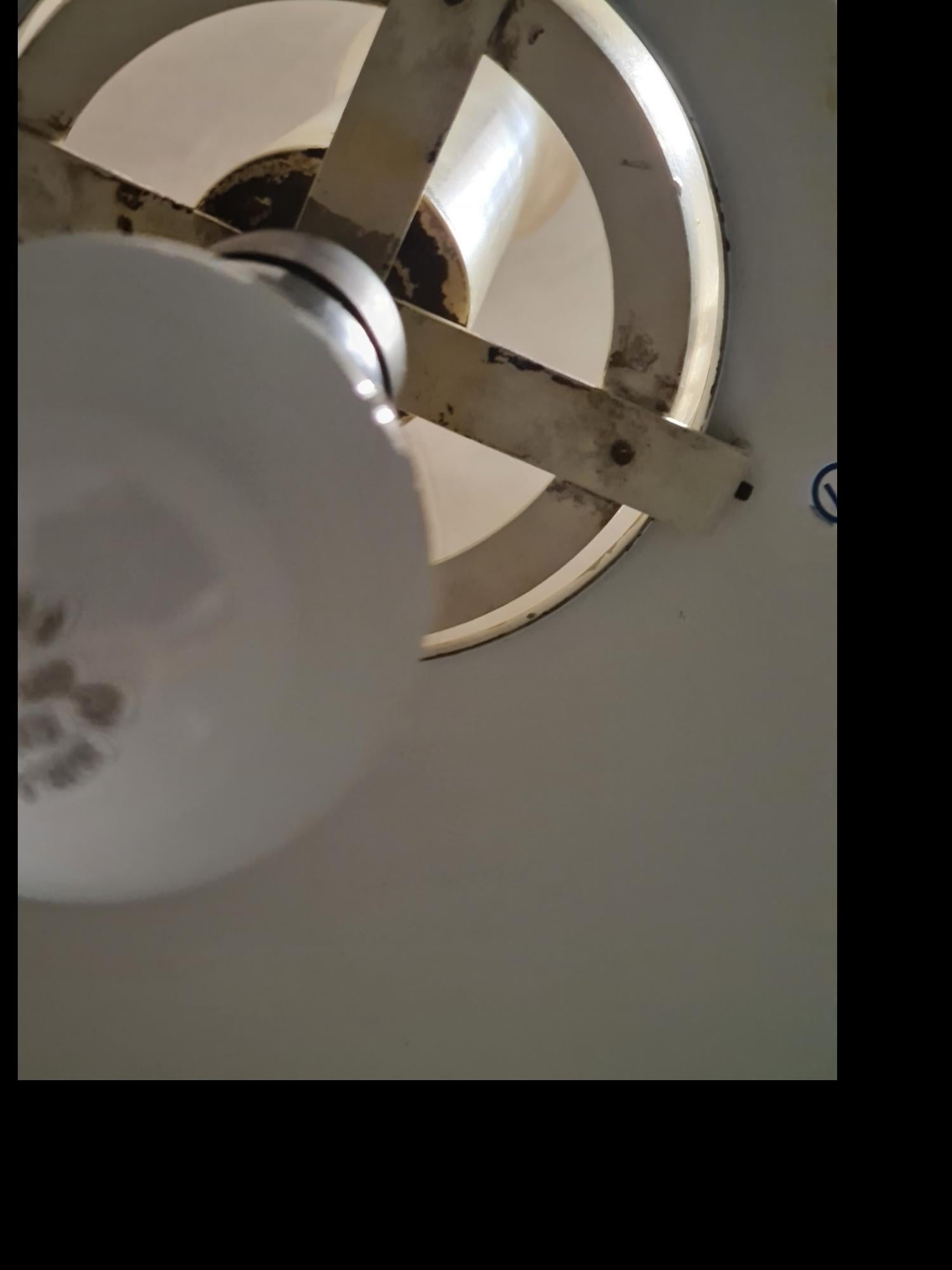 Lampada da soffitto Alvar Aalto Modello A335B, Ottone e metallo bianco, Valaistustyö anni '50 in vendita 11