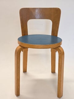 Alvar Aalto Stuhl Modell 65 von Artek 1960er Jahre