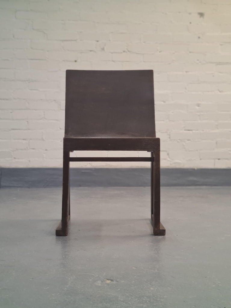 This minimalist functionalist chair known as 