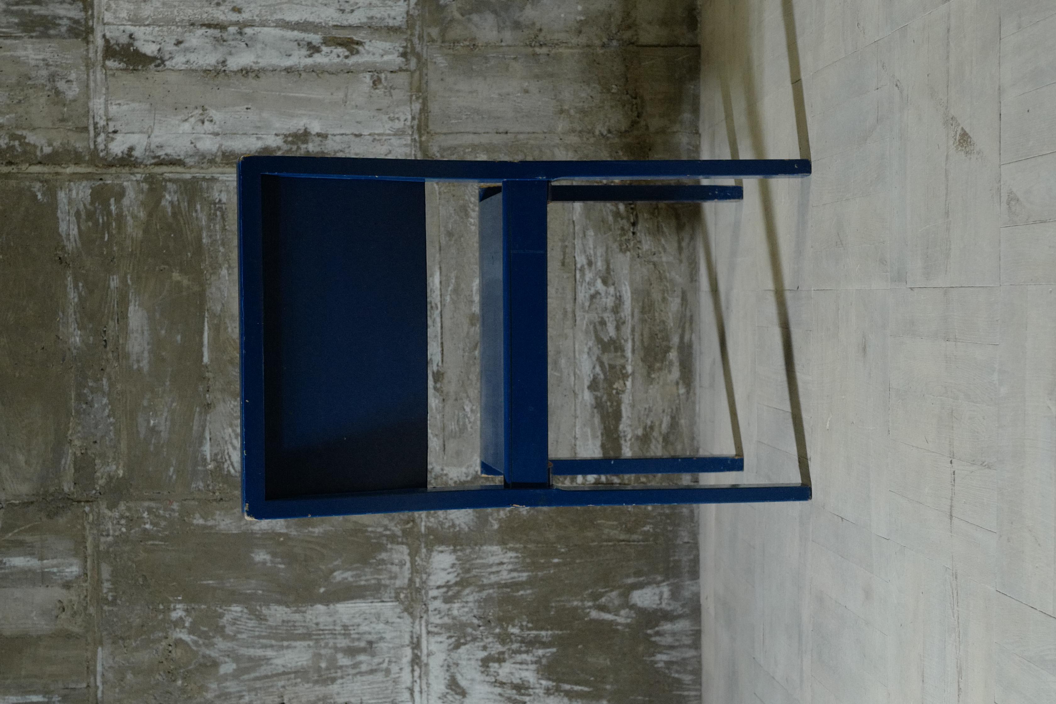 Finnish alvar aalto chair611 40's painted blue For Sale
