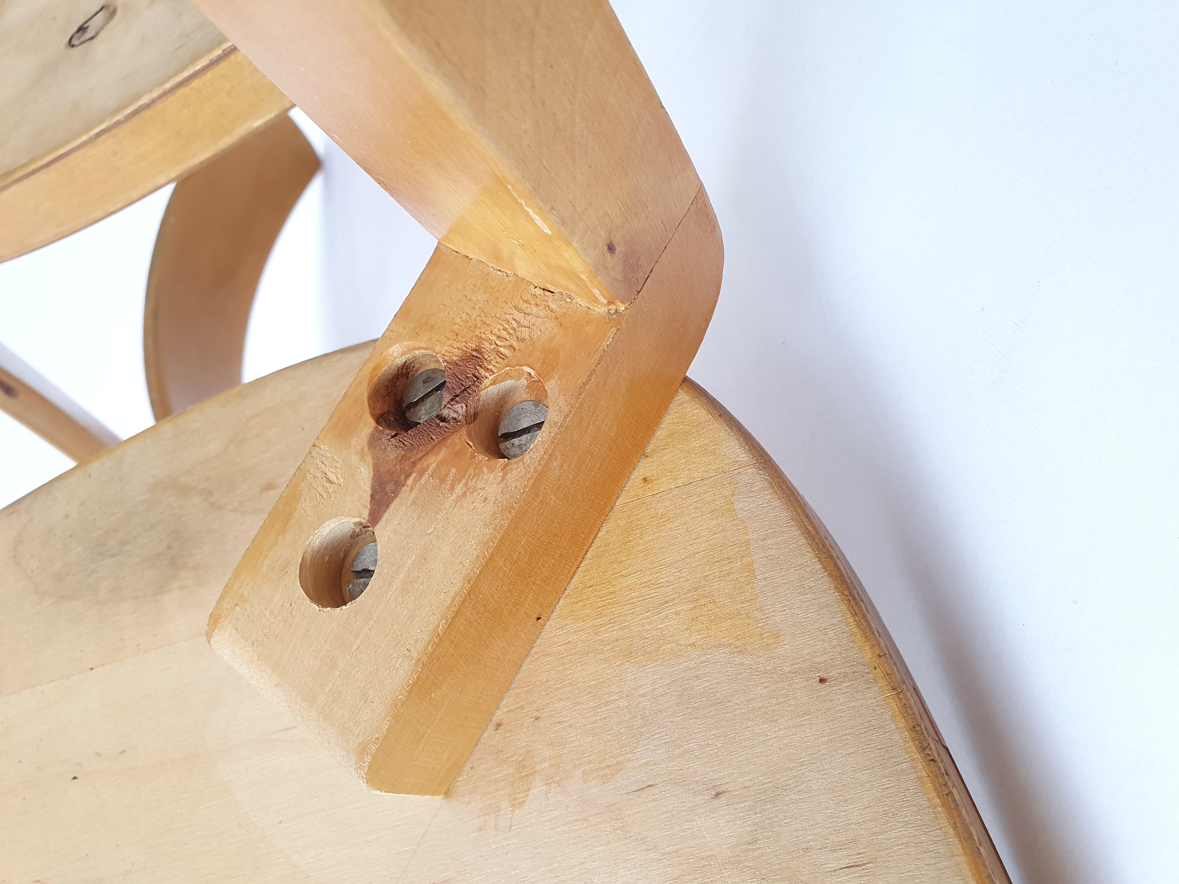 Alvar Aalto chairs 1940s by Artek model 69 8