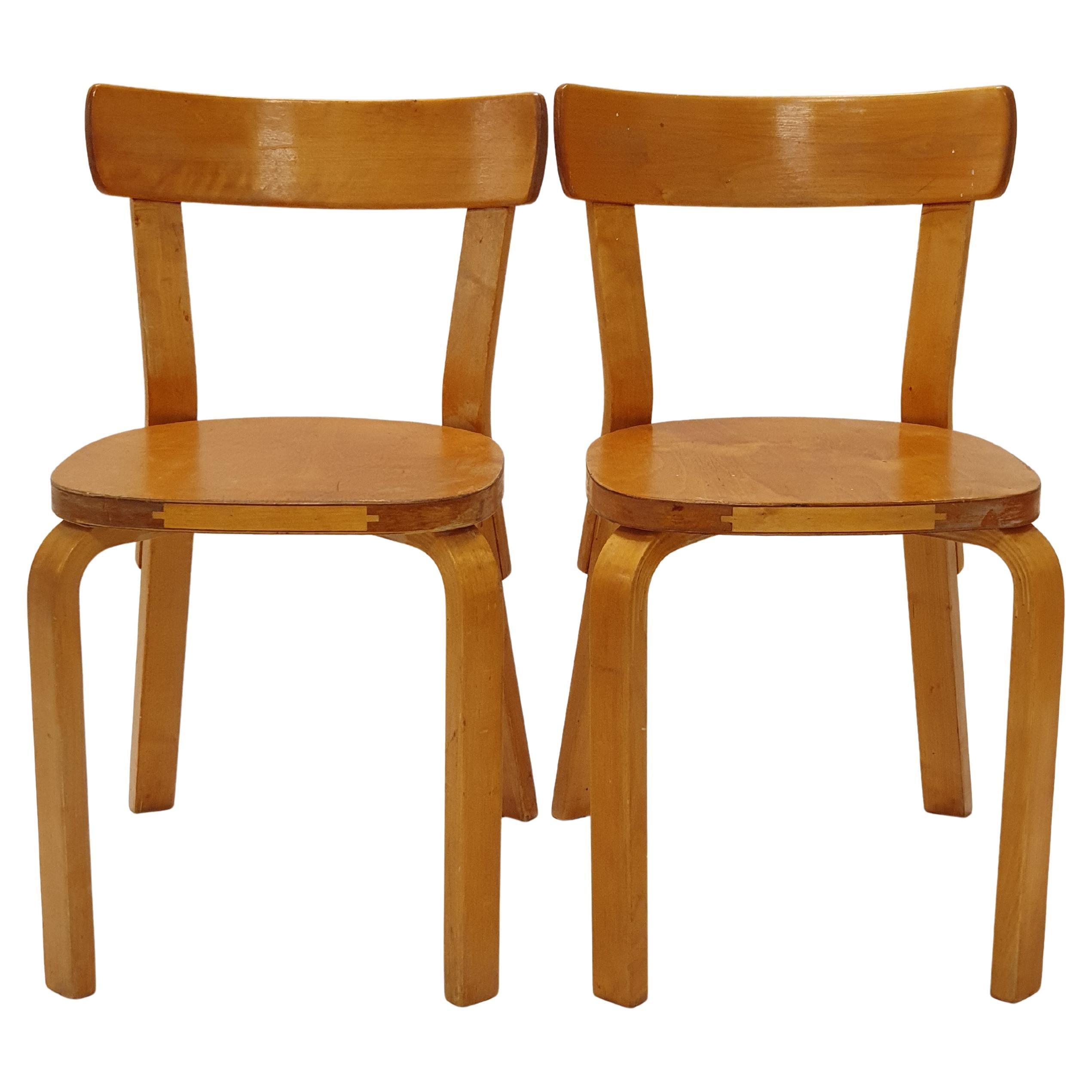 Alvar Aalto chairs 69 by Artek 1950s