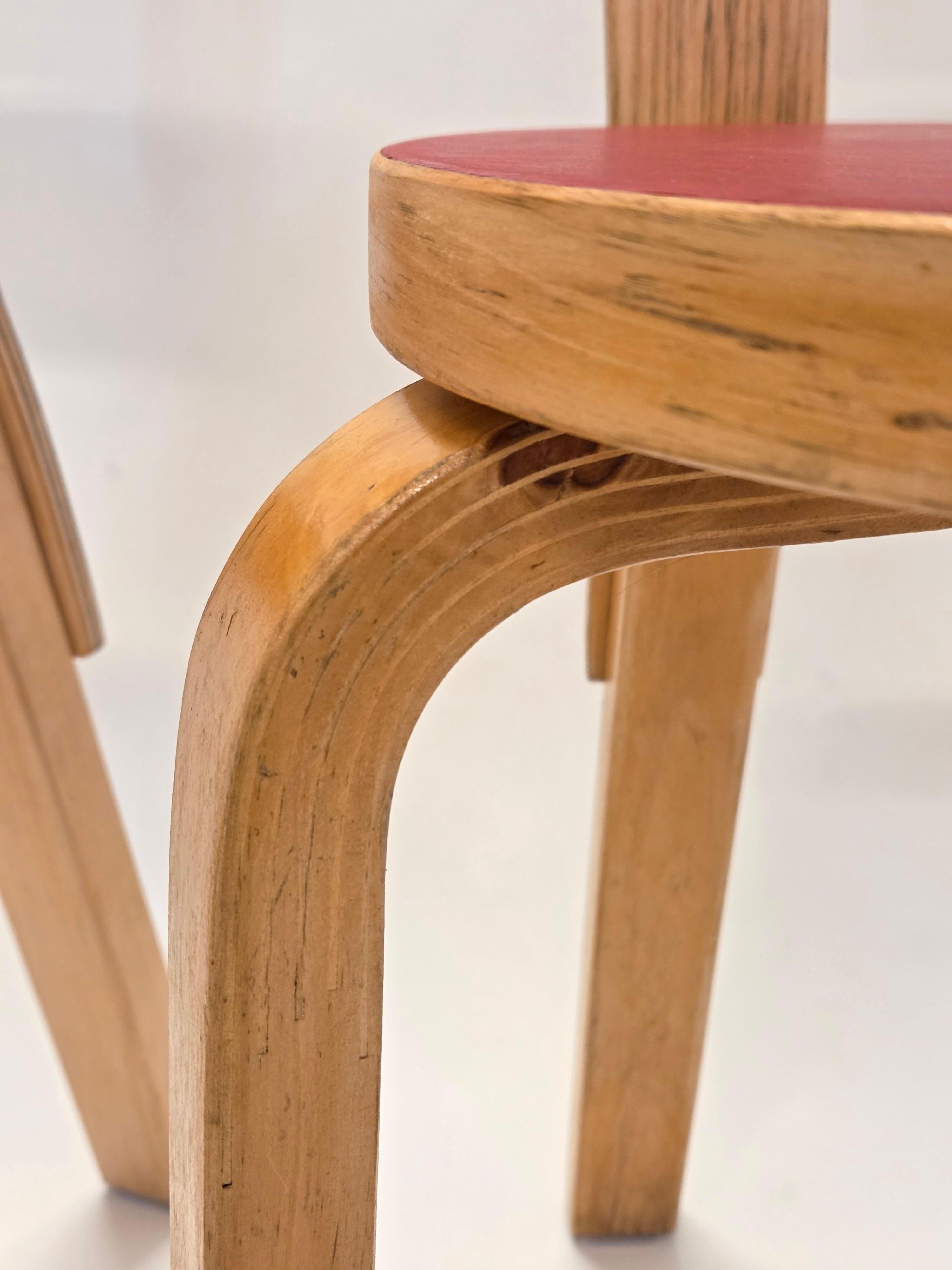 Chaises Alvar Aalto+Aalto modèle 65 par Artek années 1960 en vente 5
