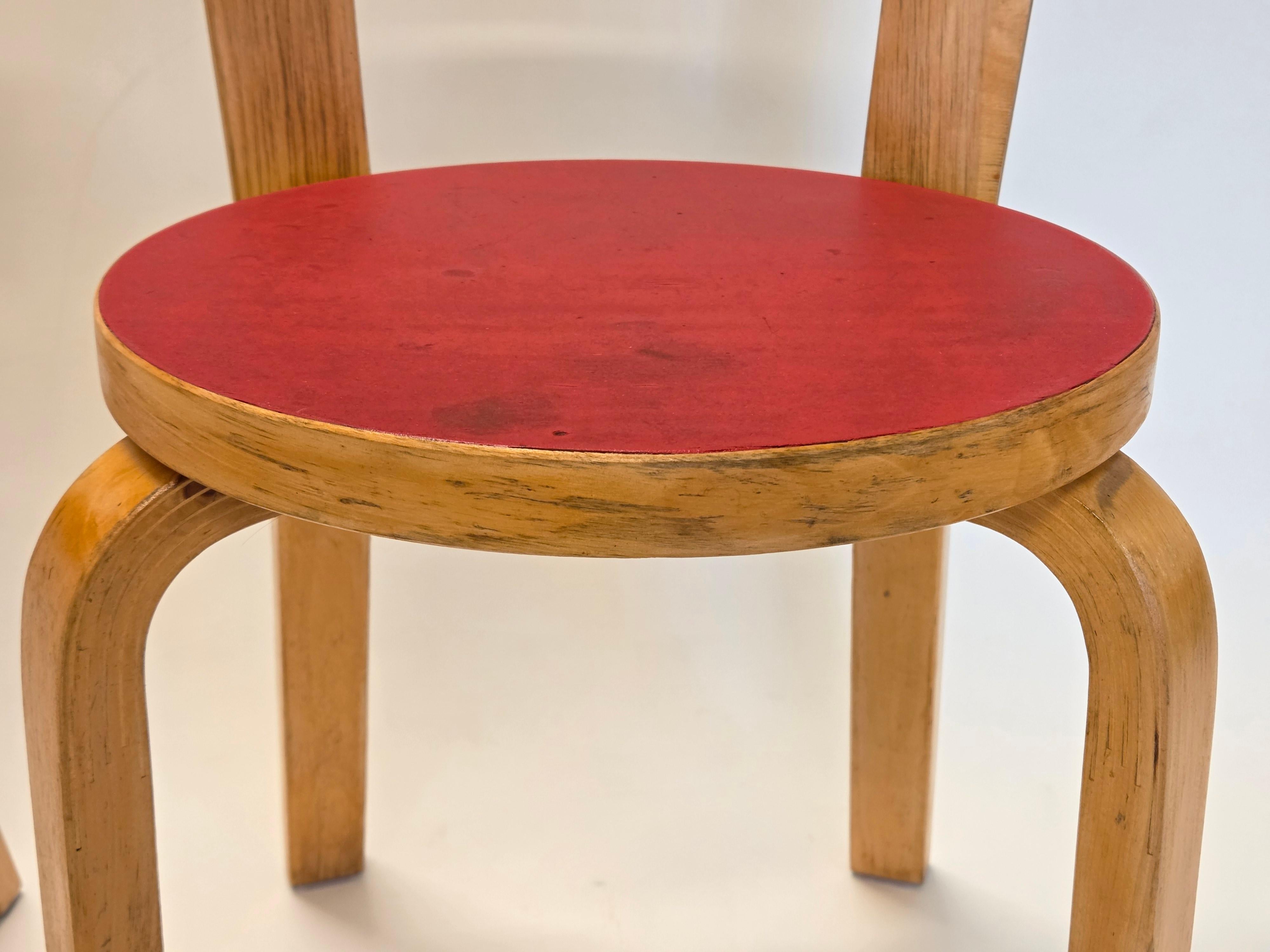 Chaises Alvar Aalto+Aalto modèle 65 par Artek années 1960 Bon état - En vente à Espoo, FI