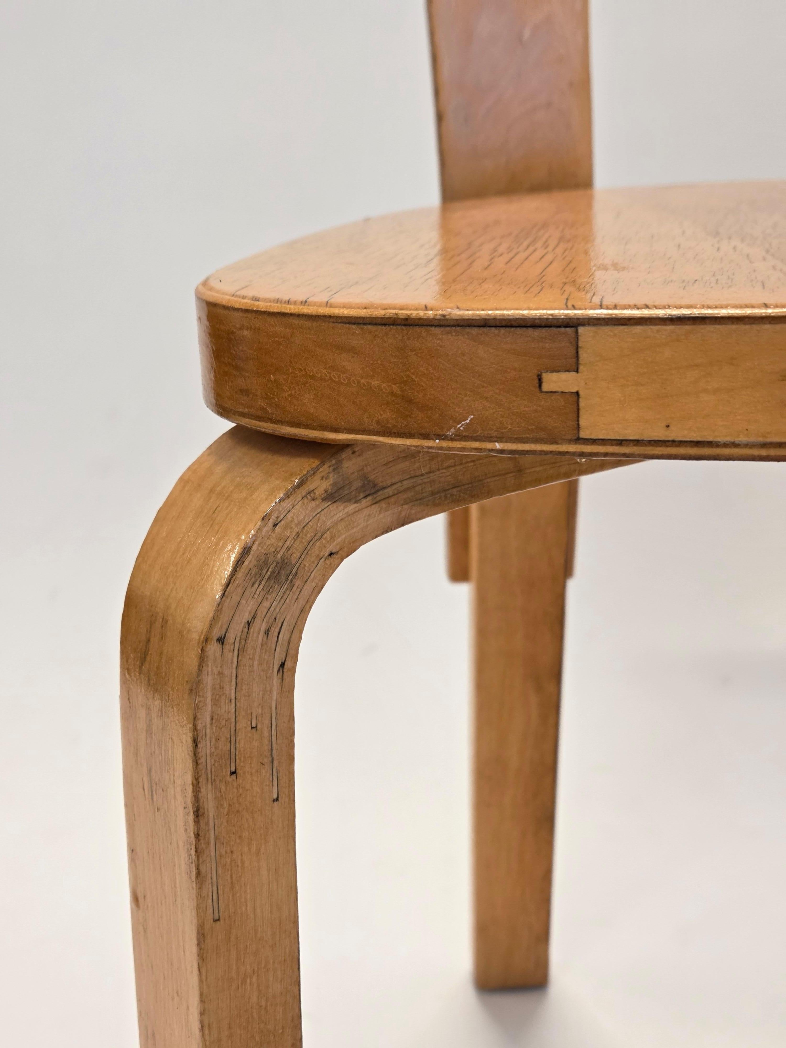 Alvar Aalto Chairs model A65 by Artek 1950s en Bueno estado para la venta en Espoo, FI