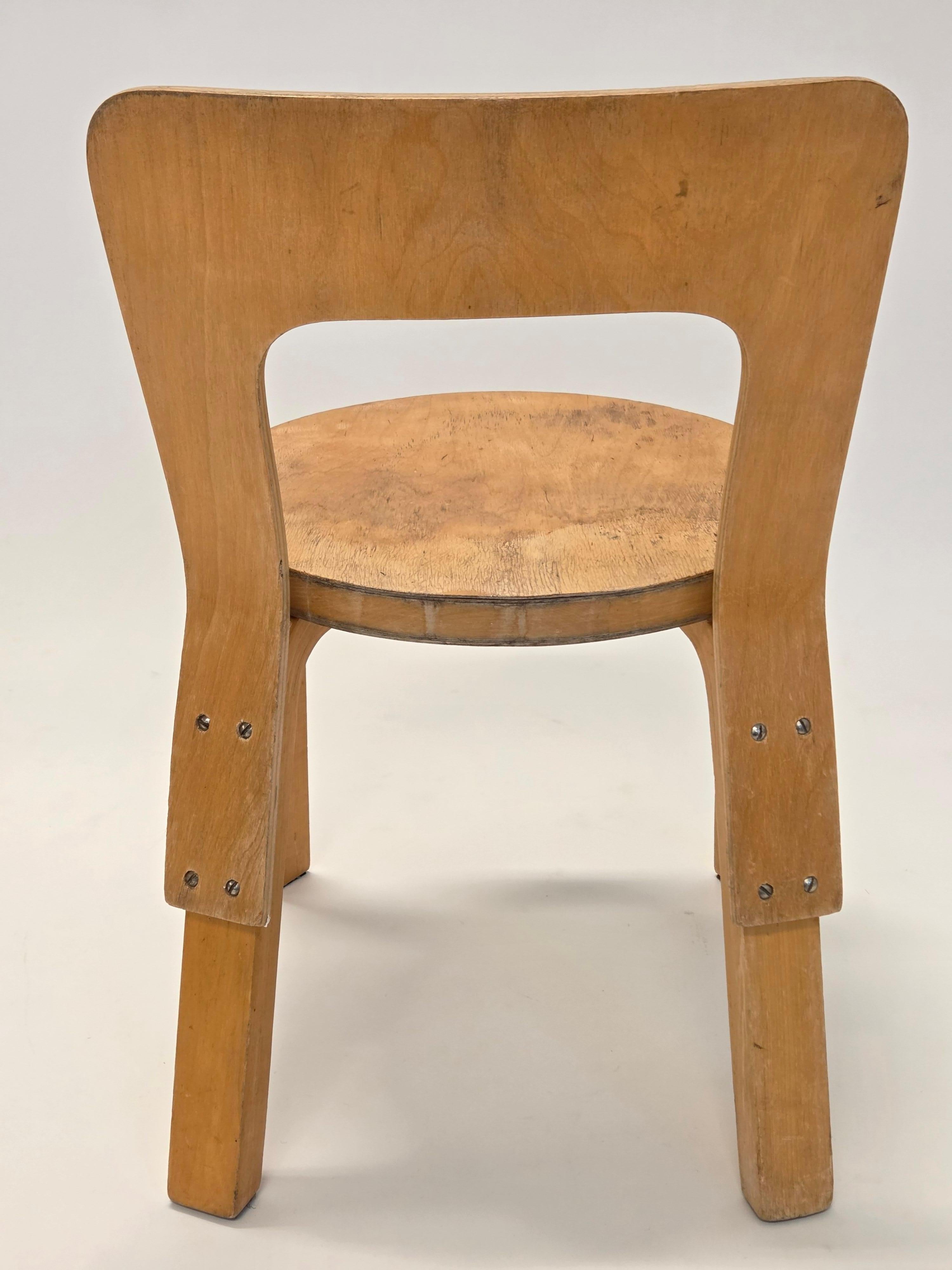 Chaise d'enfant Alvar Aalto+Aalto Model No65 by Artek 1960s en vente 1