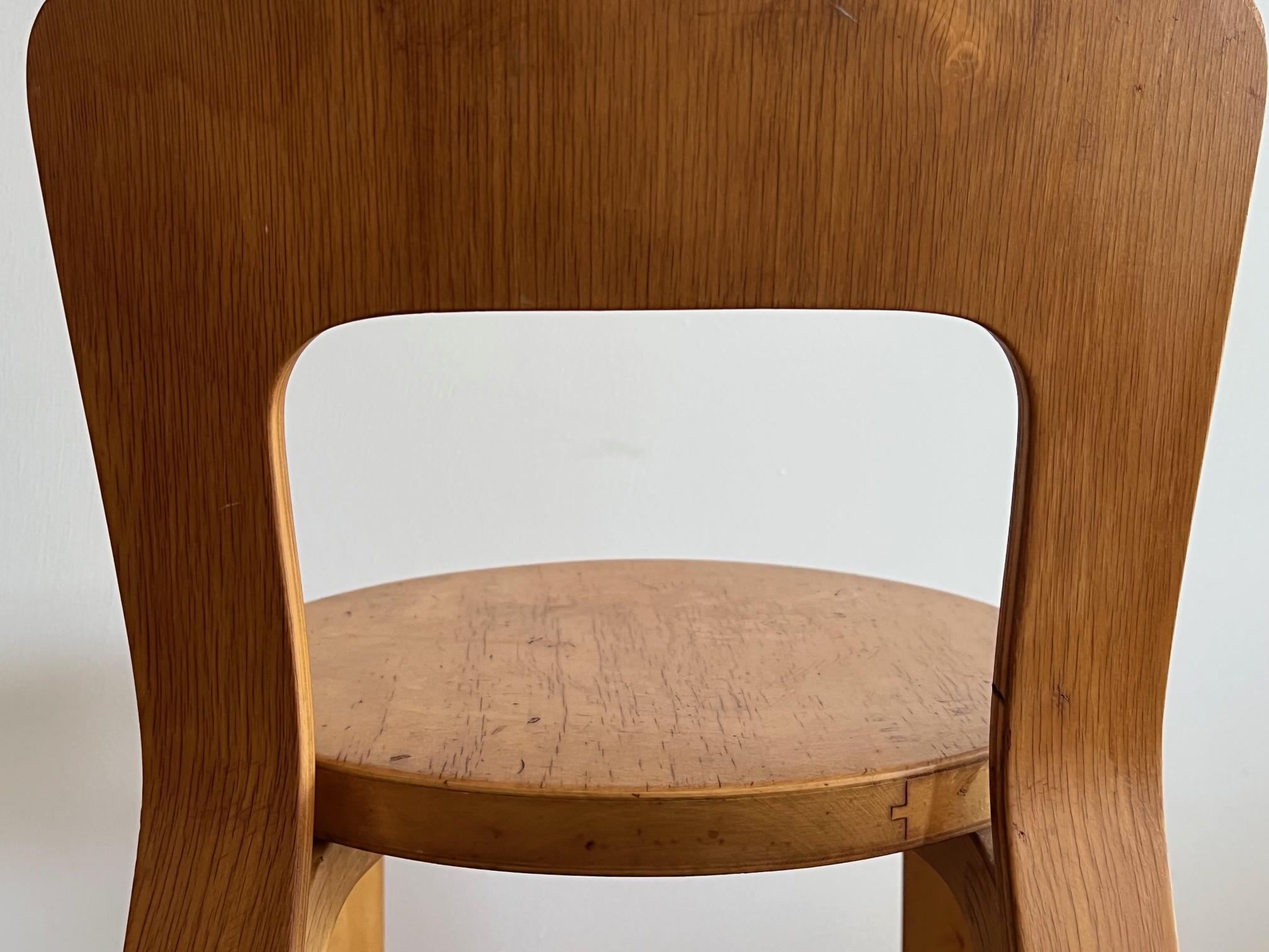 Alvar Aalto Child's Chair N65 In Good Condition In St.Petersburg, FL