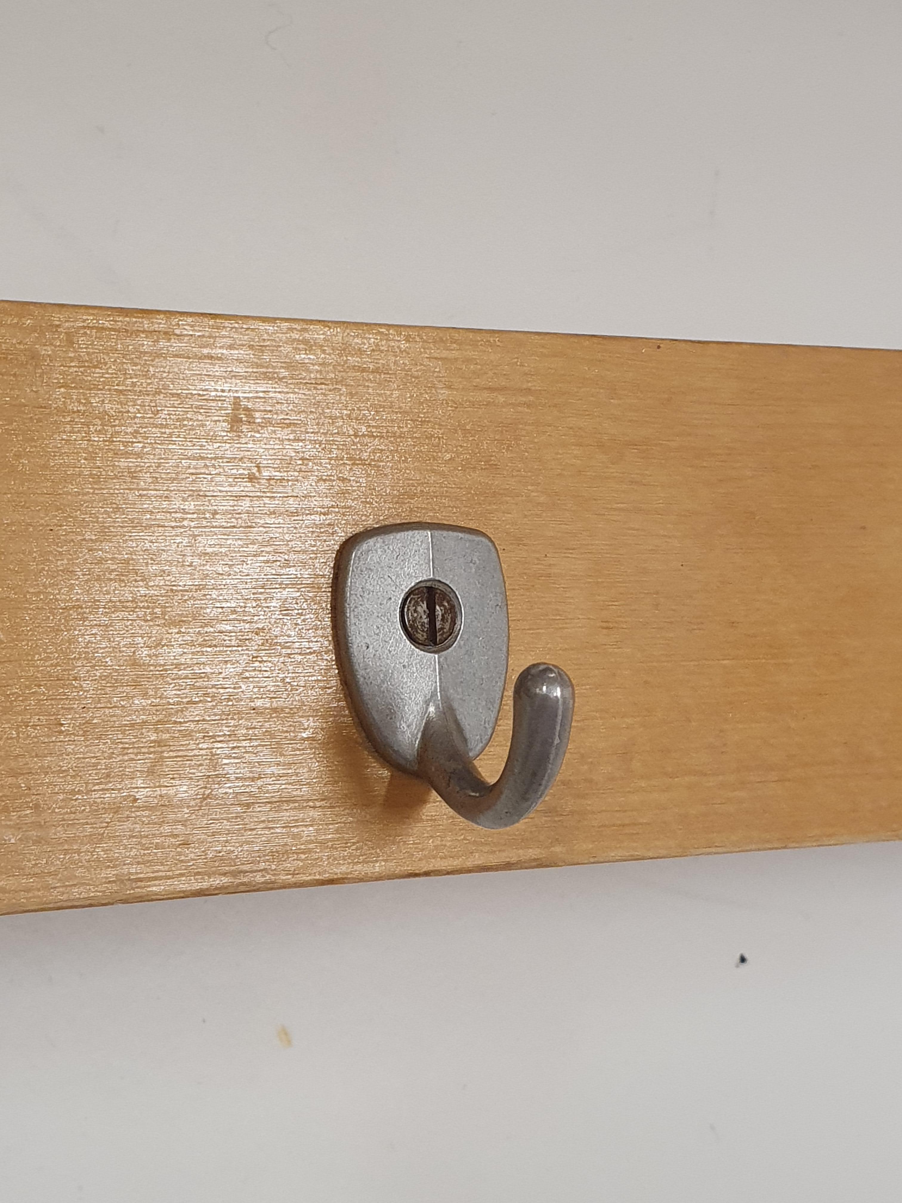 Metà XX secolo Appendiabiti Alvar Aalto 109C di Artek in vendita