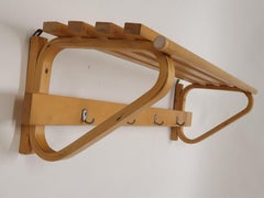 Porte-manteau Alvar Aalto+Aalto modèle 109C par Artek années 1960