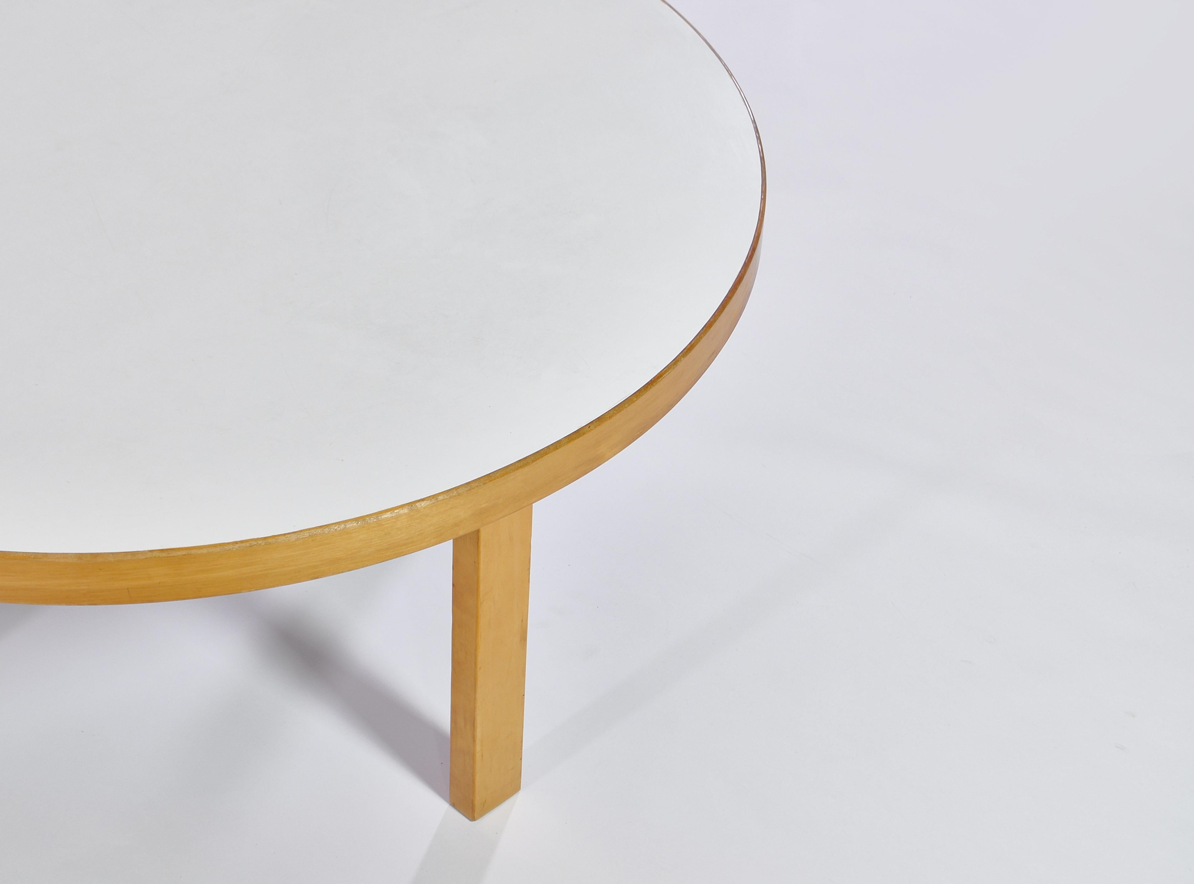 round coffee table no legs