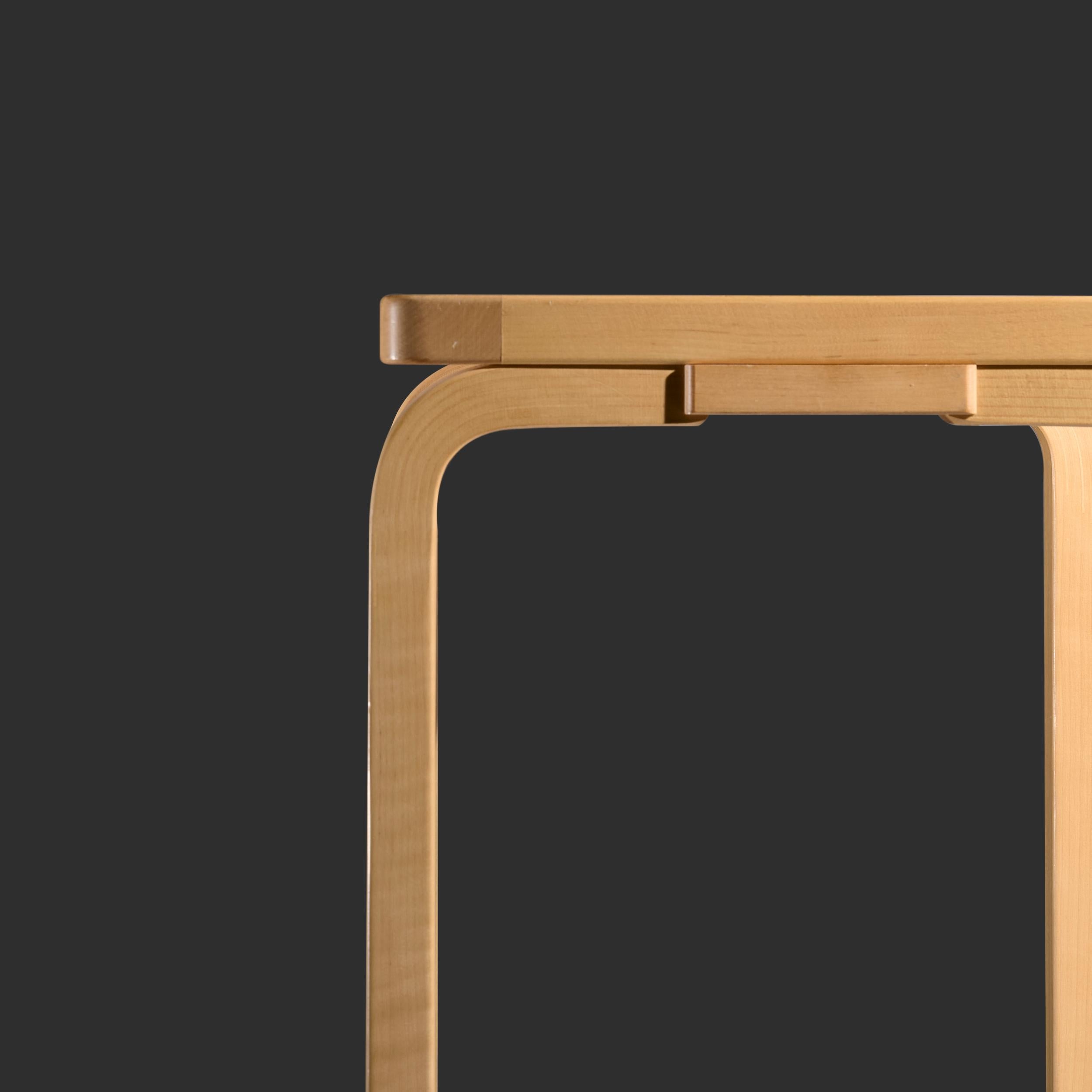 Alvar Aalto console, model for Arkek In Excellent Condition For Sale In Skokie, IL