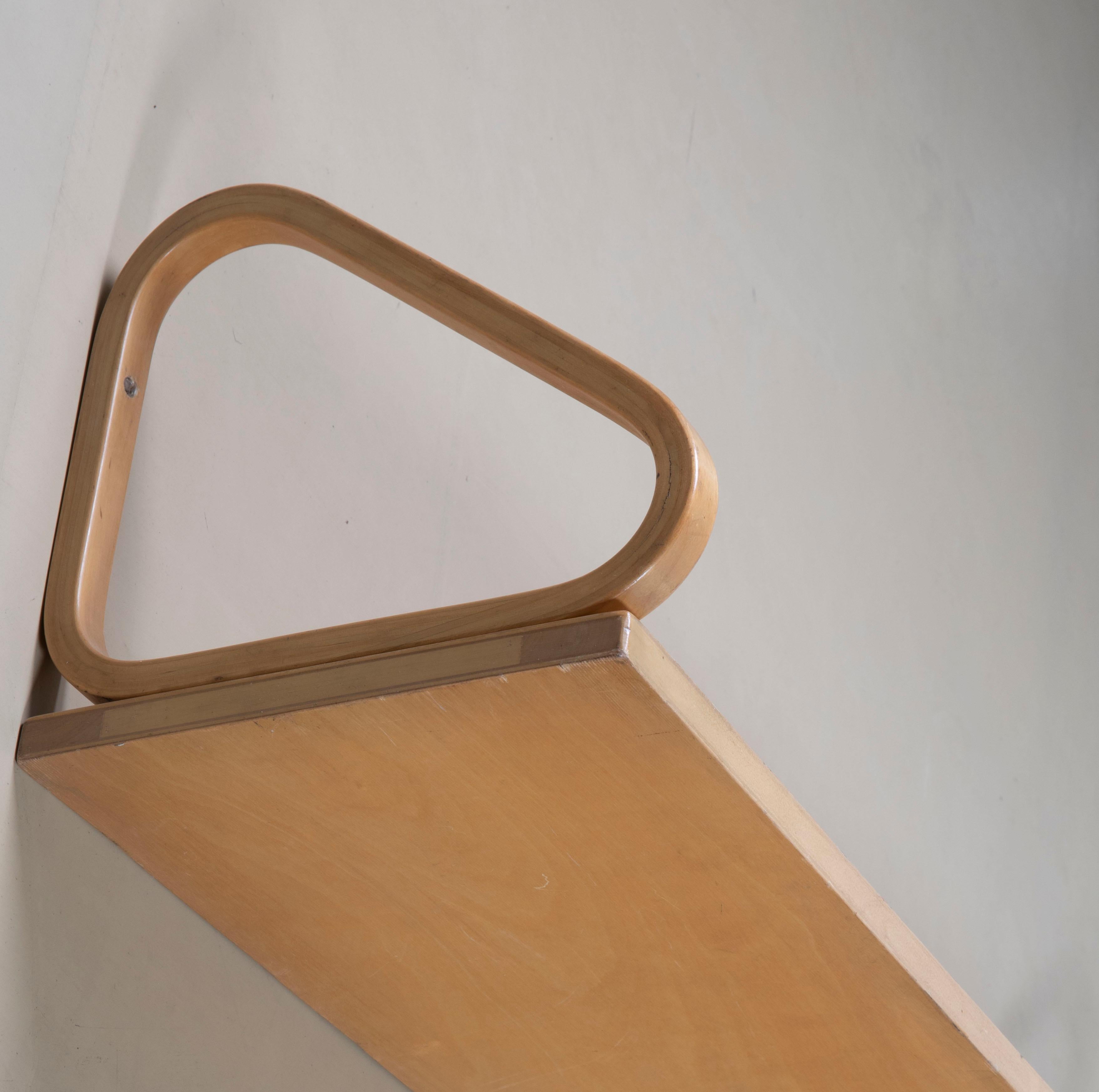 Alvar Aalto, coppia di mensole modello 112B per Artek (Finnish) im Angebot