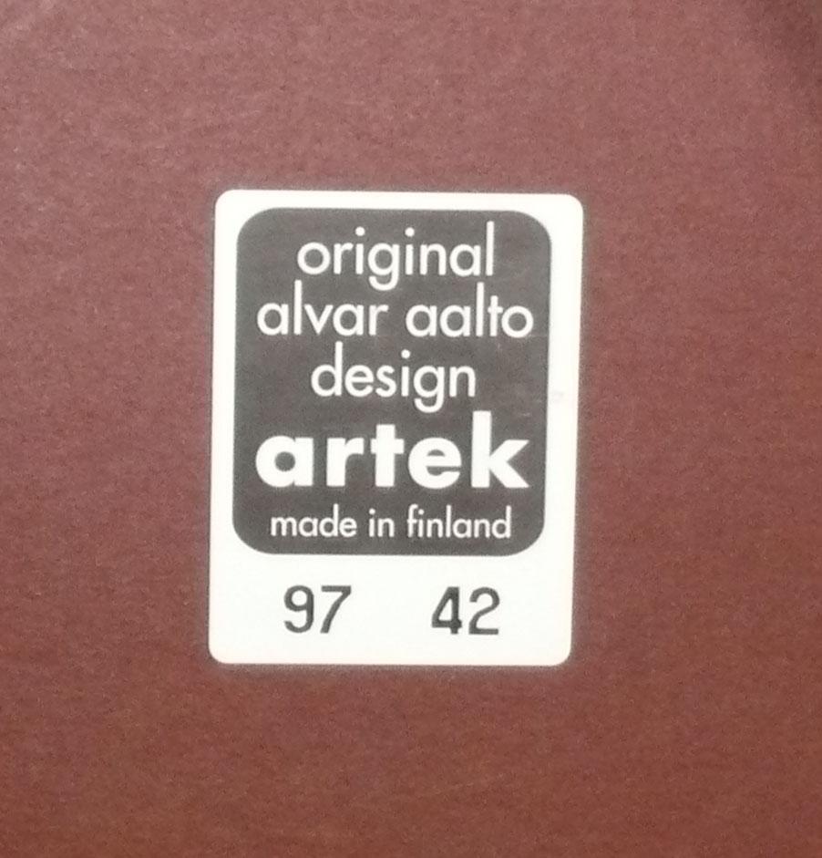 Finlandese Sgabelli o tavolini moderni in faggio di Alvar Aalto+Aalto Modello 60 in vendita