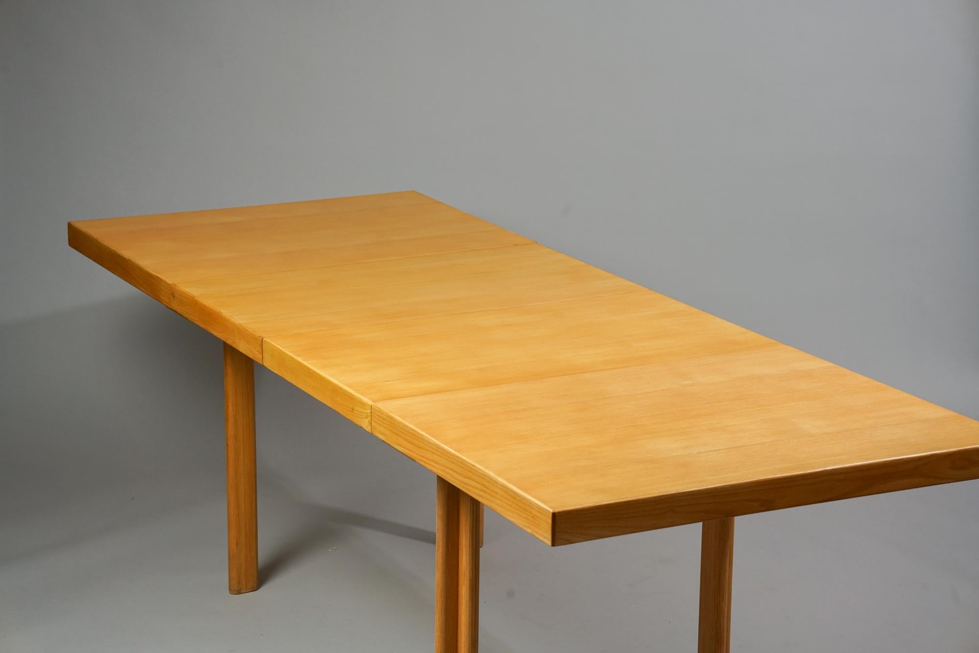 Alvar Aalto Dining Room Table Model H 92 for Artek, 1960s/1970s 2