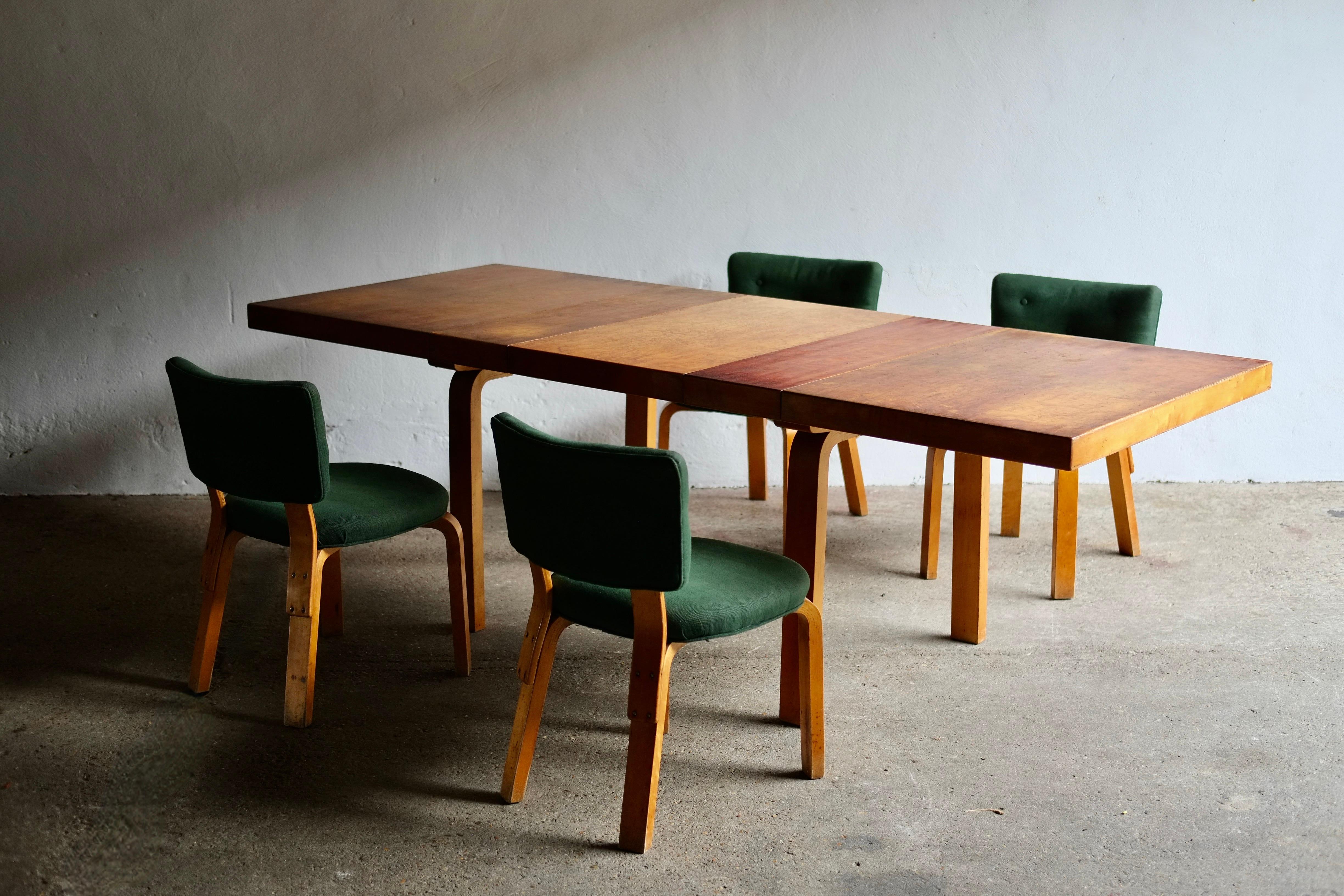 Alvar Aalto Dining Set, Model 92 Dining Table & Model 62 Chairs, Circa 1950's 13